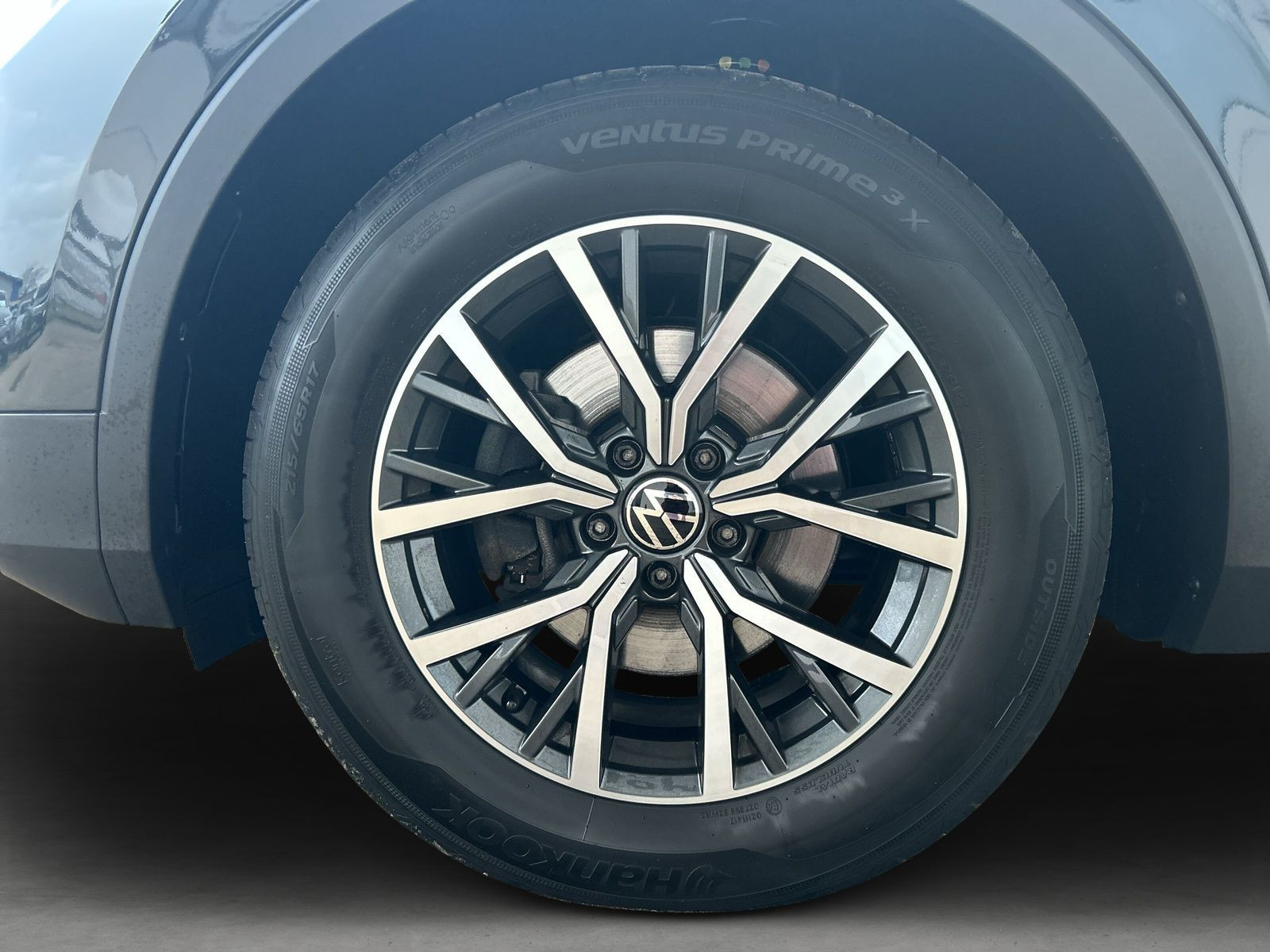 Volkswagen - Tiguan_6