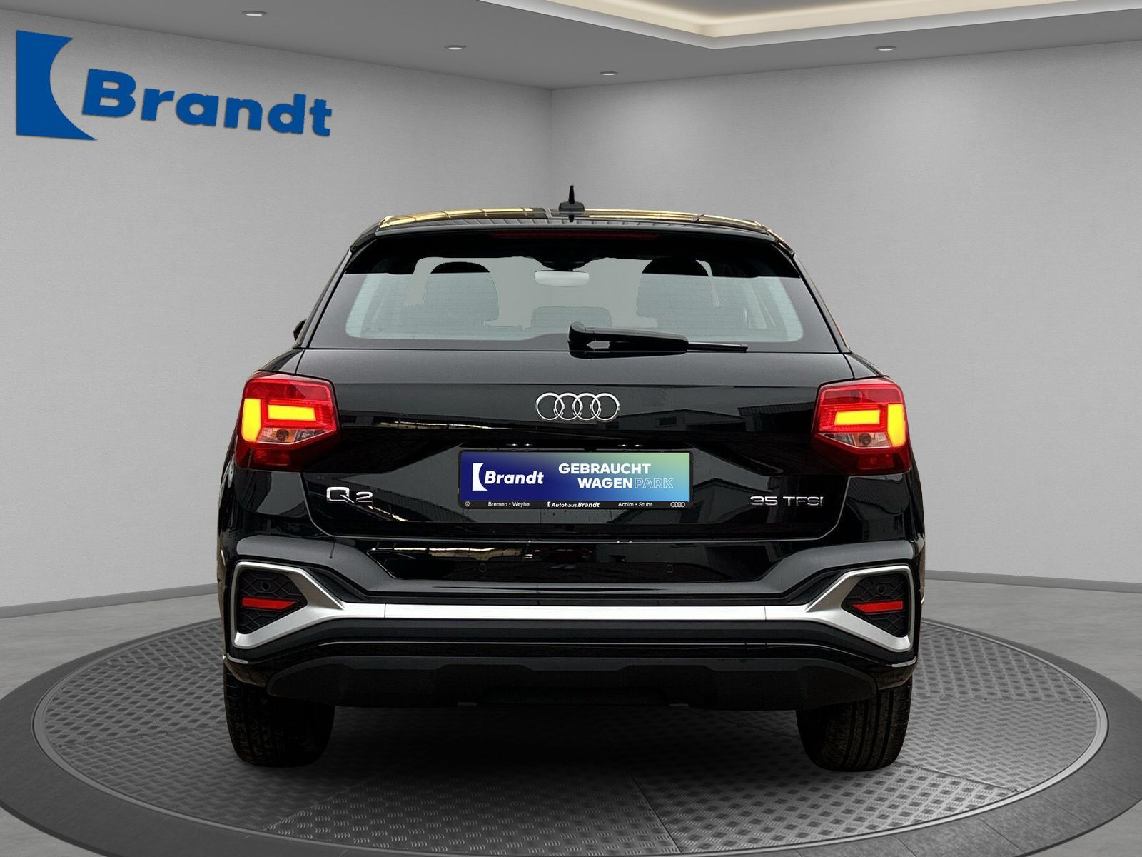 Audi - Q2_5