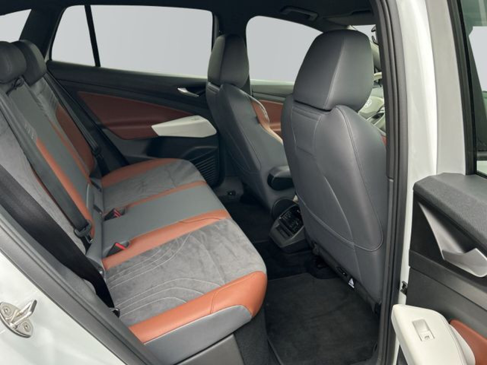 Volkswagen - ID.4_14