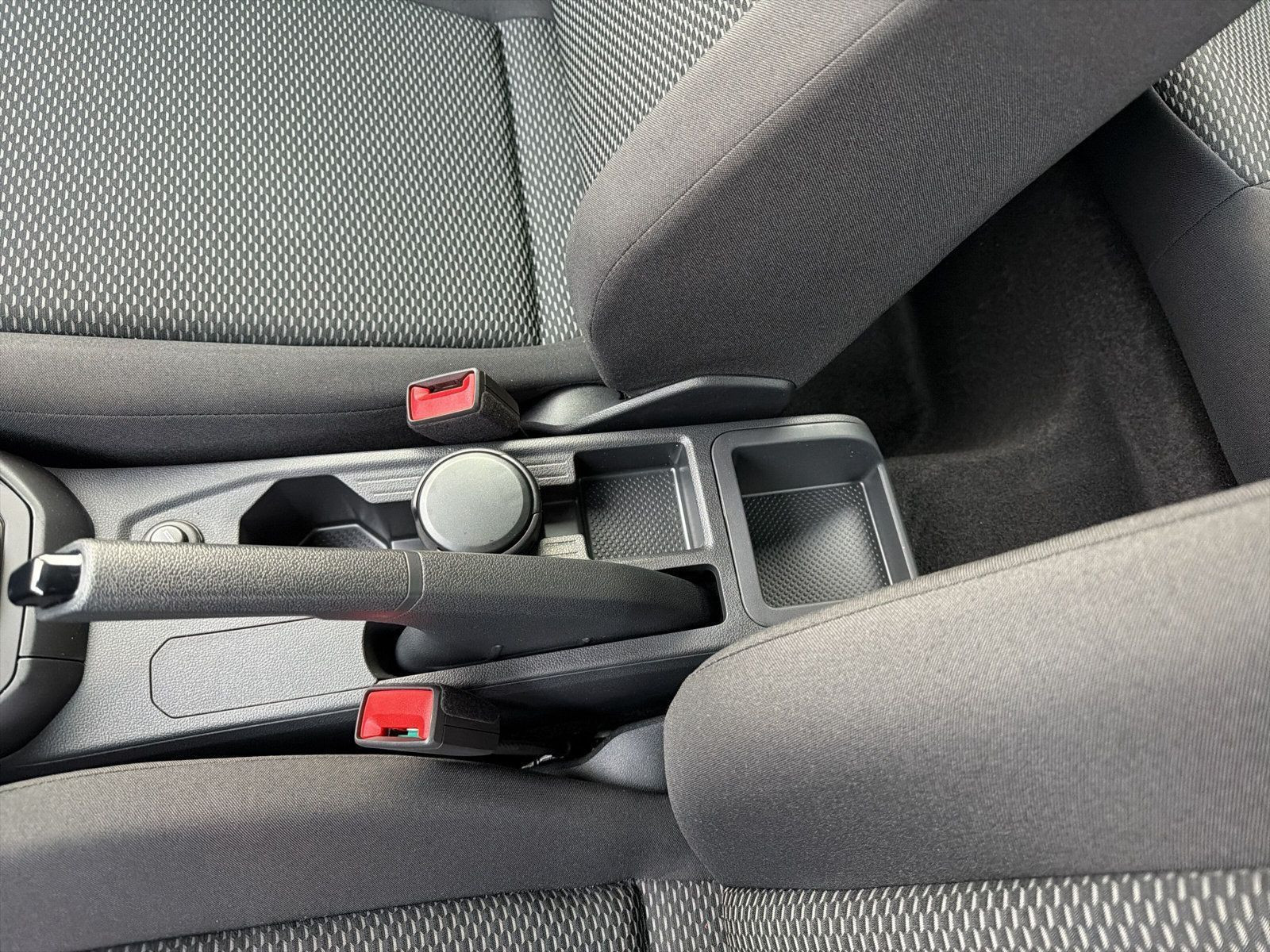 Volkswagen - Polo_26