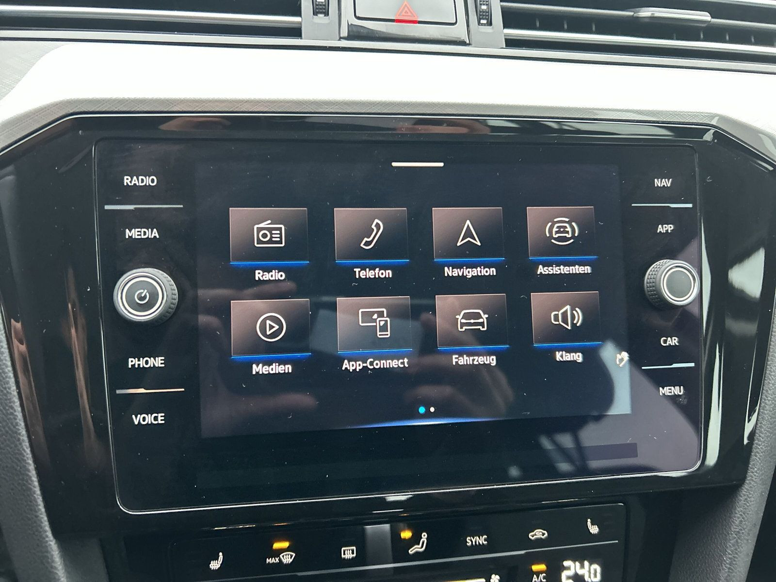 Volkswagen - Passat Variant_16