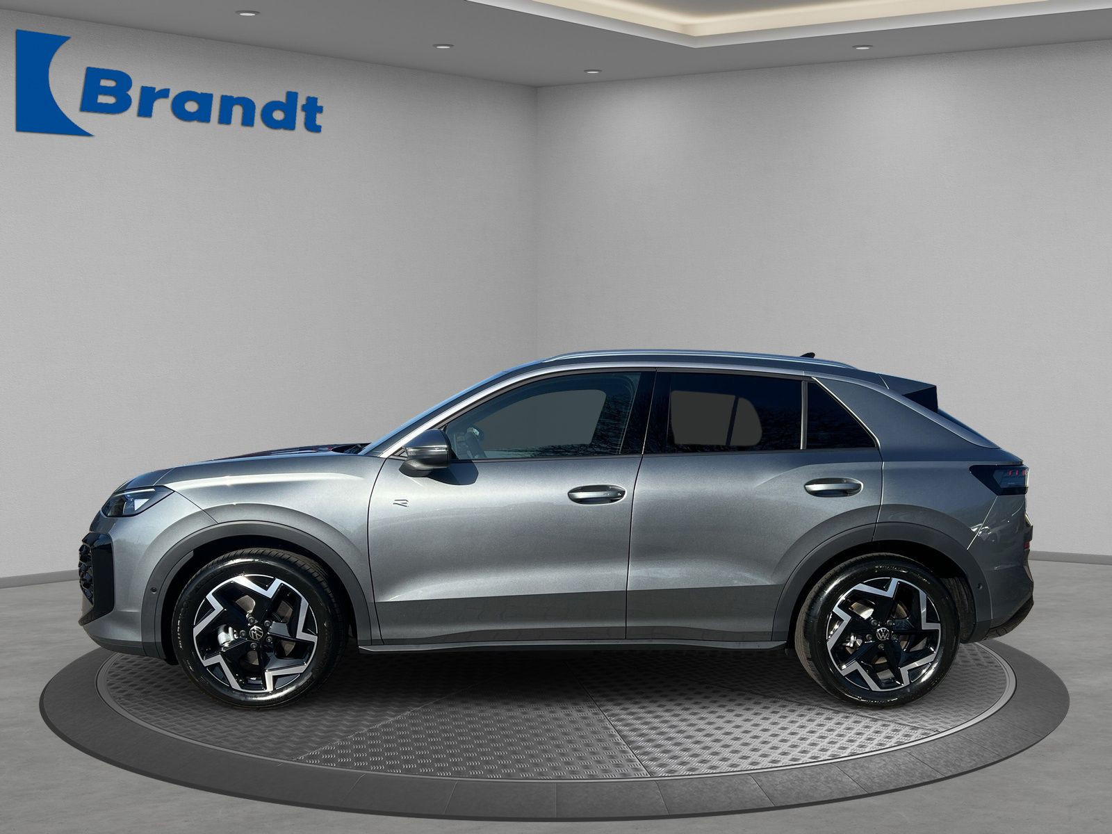 Volkswagen - T-Roc_2