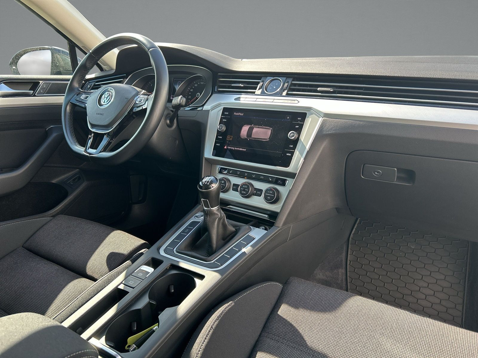 Volkswagen - Passat Variant_14