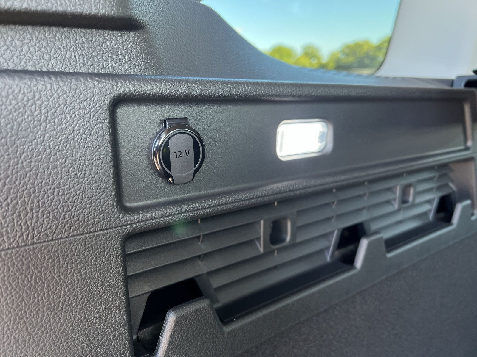 Volkswagen - Caddy_28