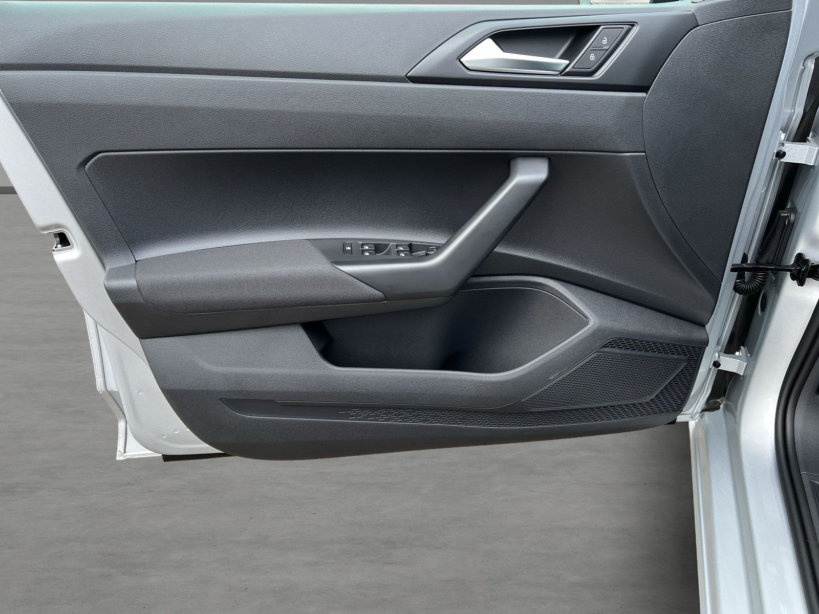 Volkswagen - Polo_23