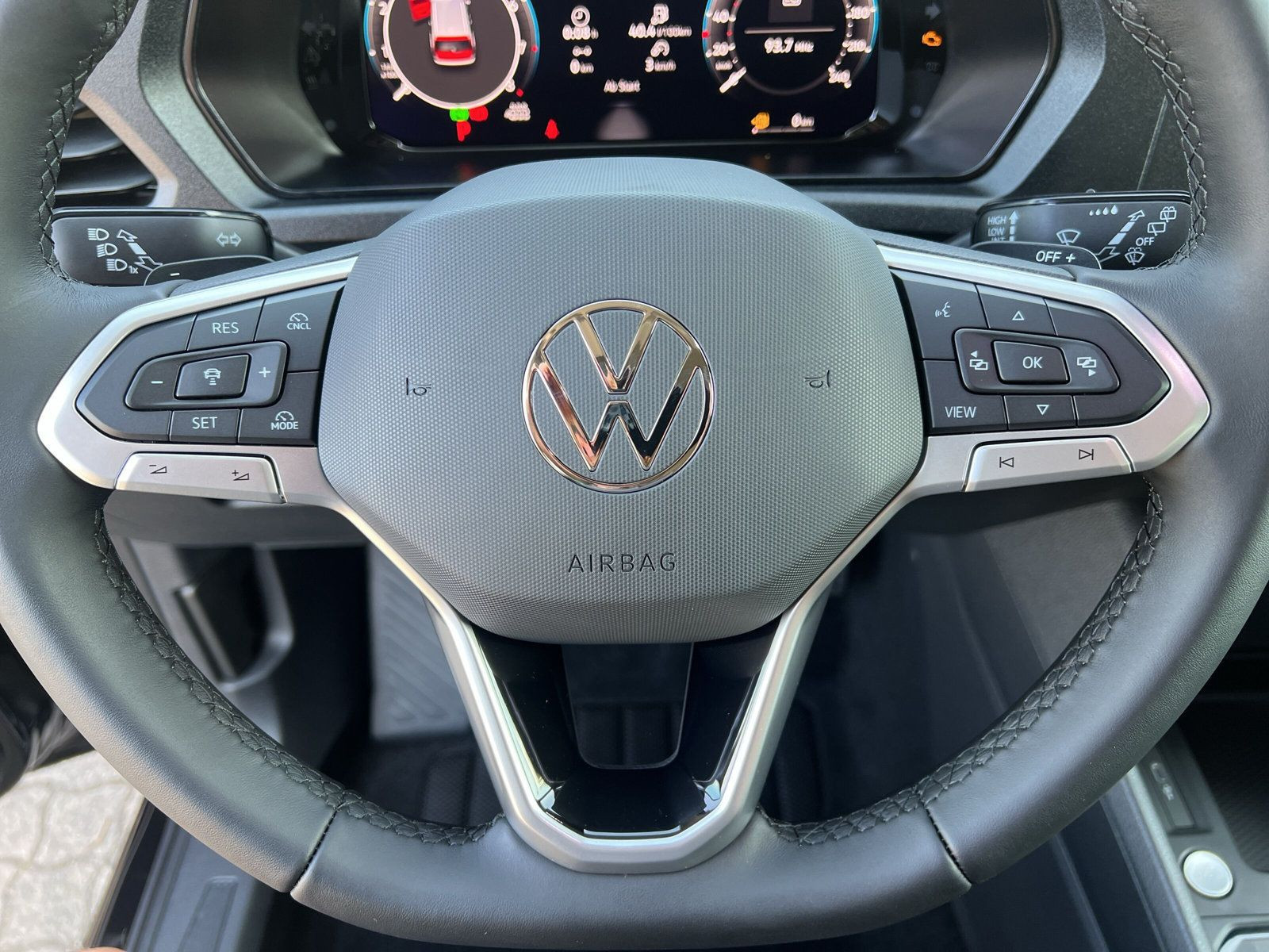 Volkswagen - Caddy_23
