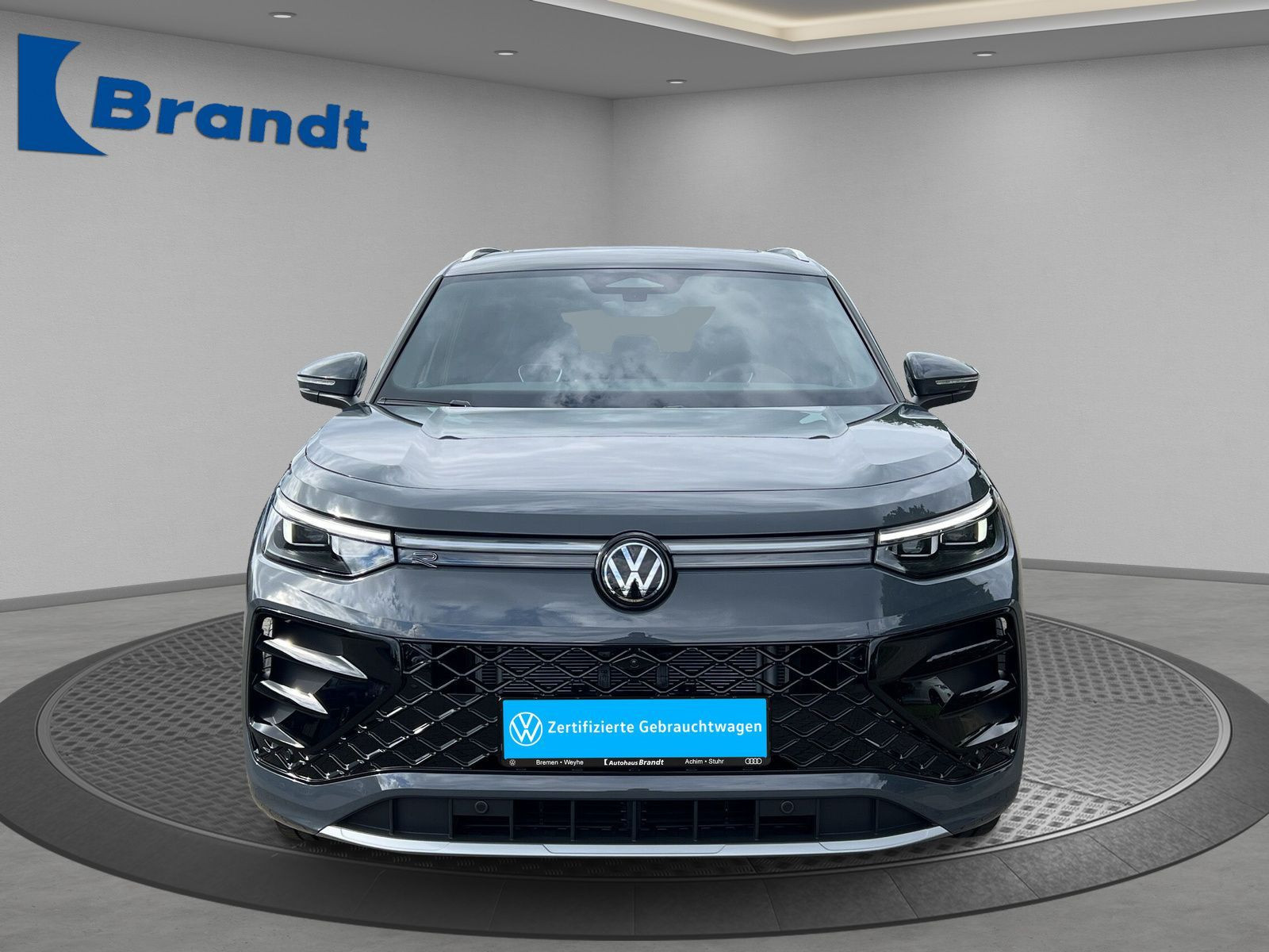 Volkswagen - Tayron_4