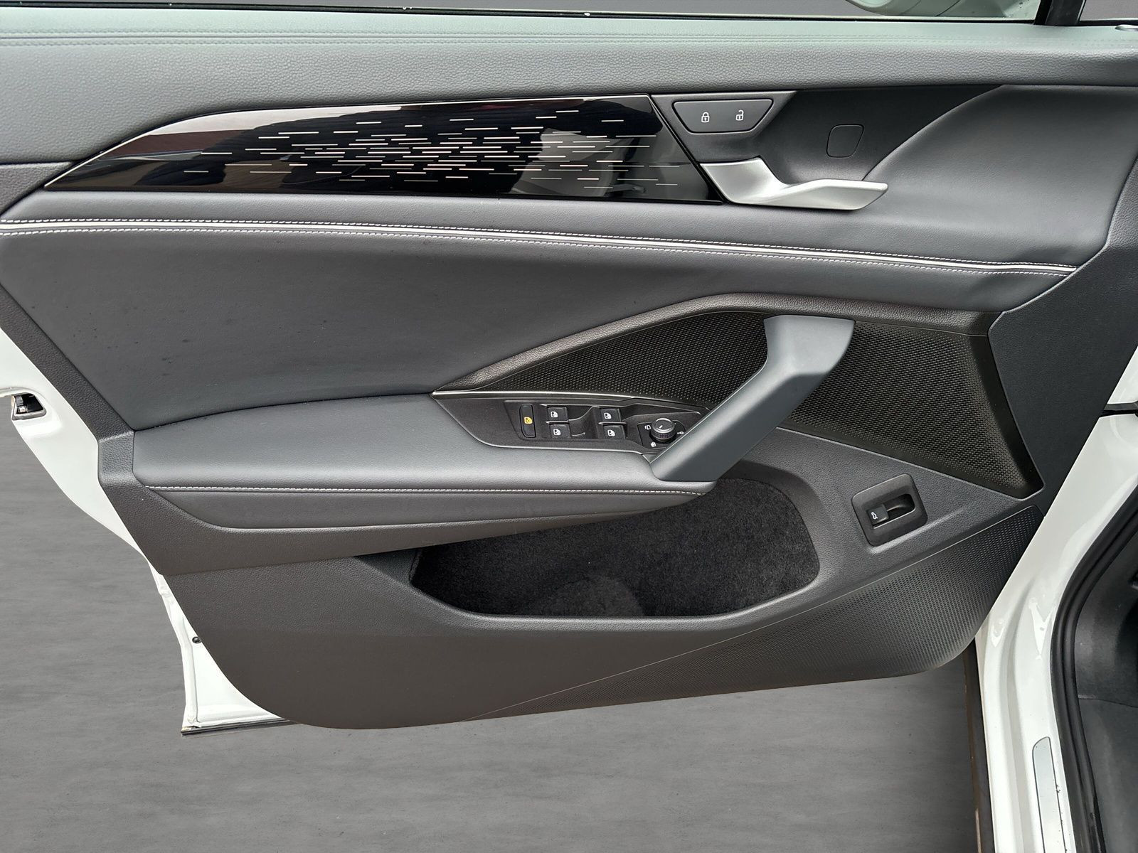 Volkswagen - Tayron_23