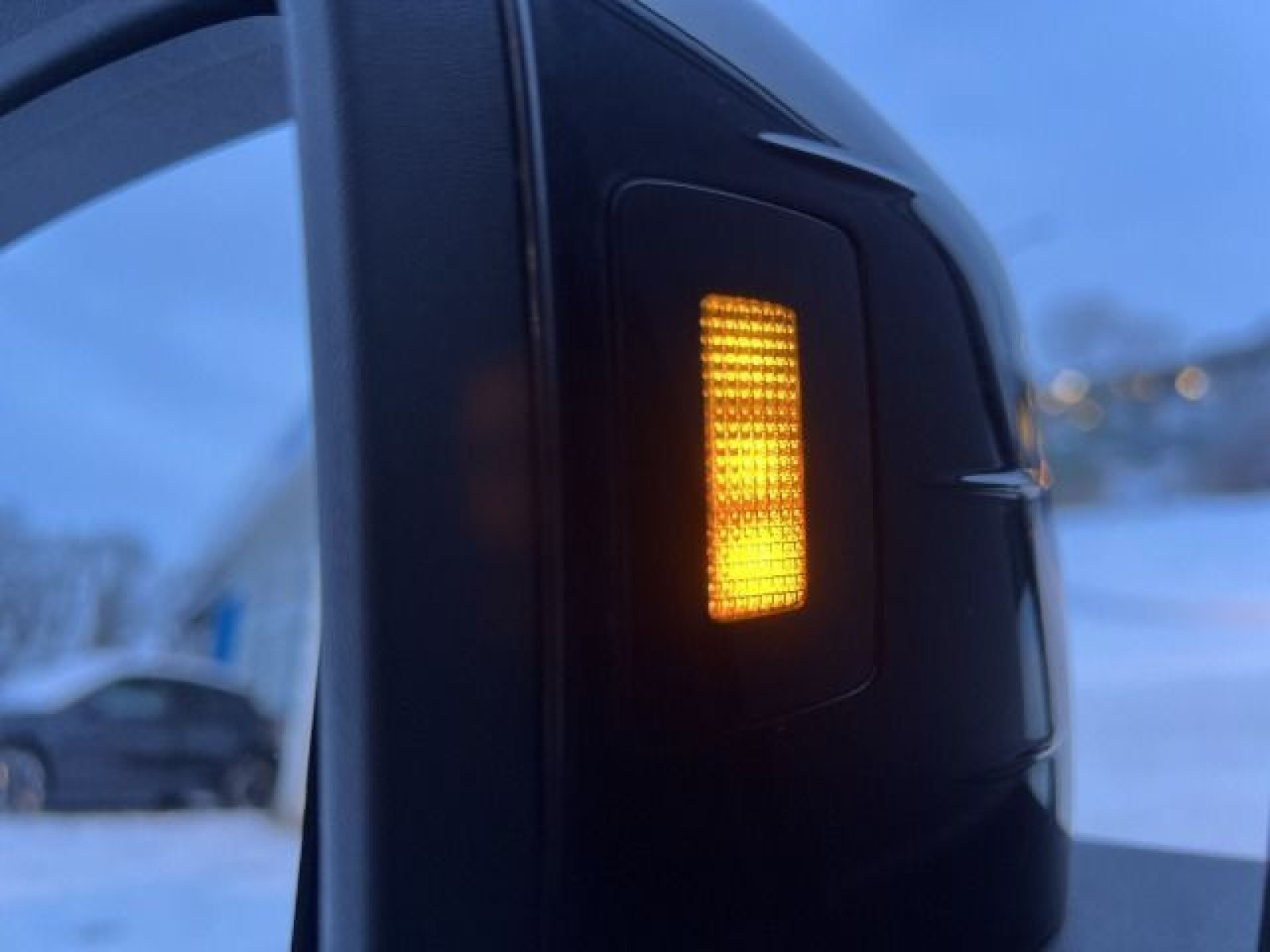 Volkswagen - Caddy_27