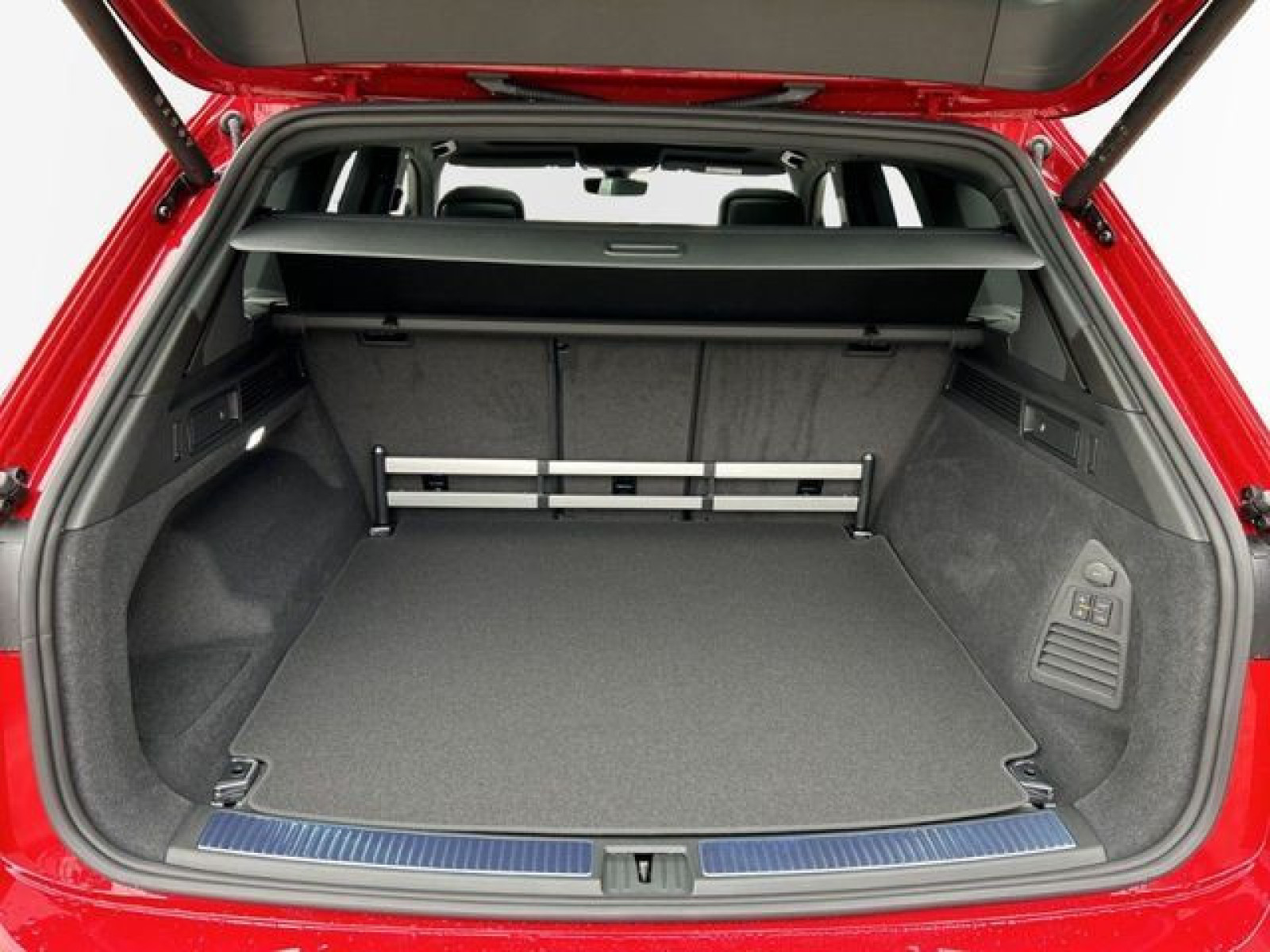 Volkswagen - Touareg_10