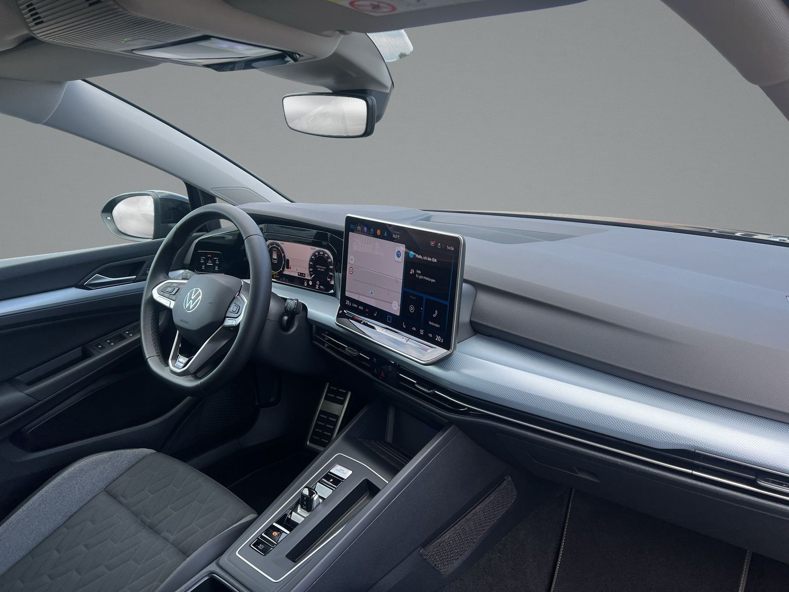 Volkswagen - Golf_14