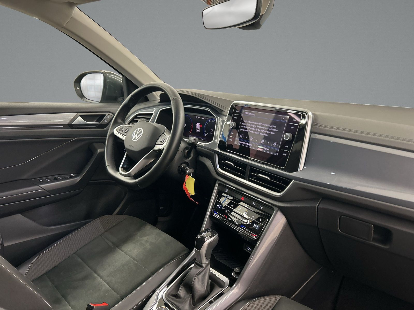 Volkswagen - T-Roc_14