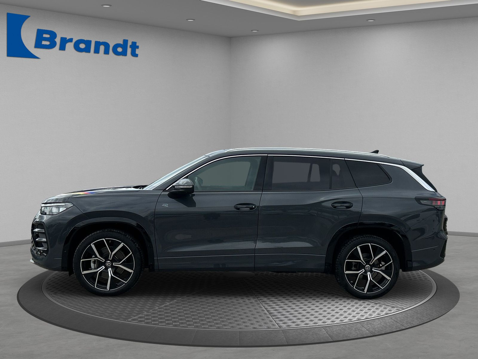 Volkswagen - Tayron_3