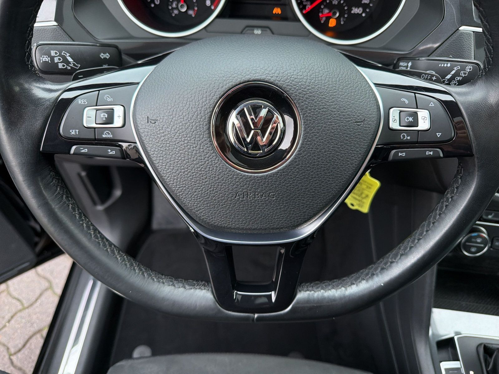 Volkswagen - Tiguan_23