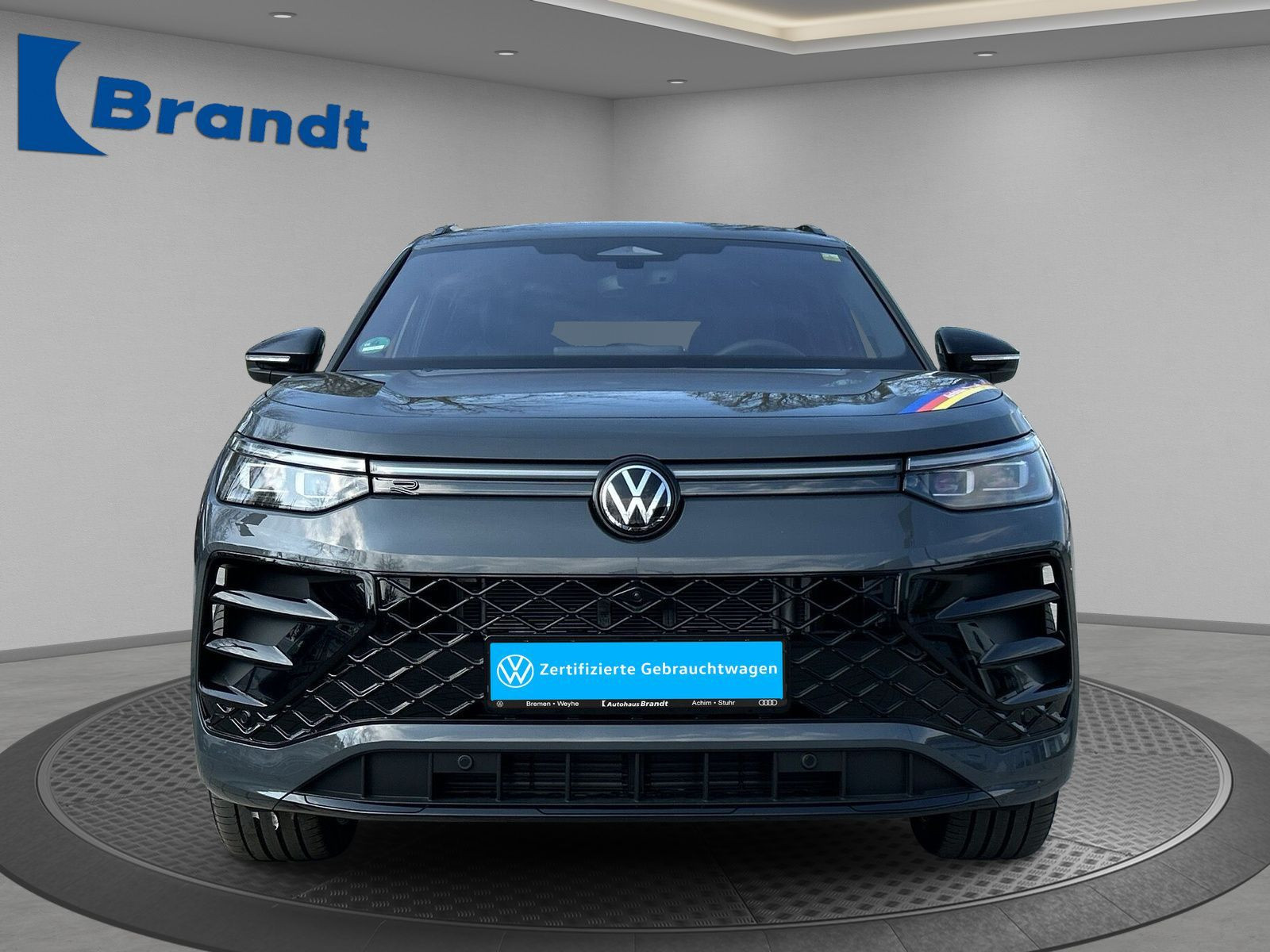 Volkswagen - Tayron_5