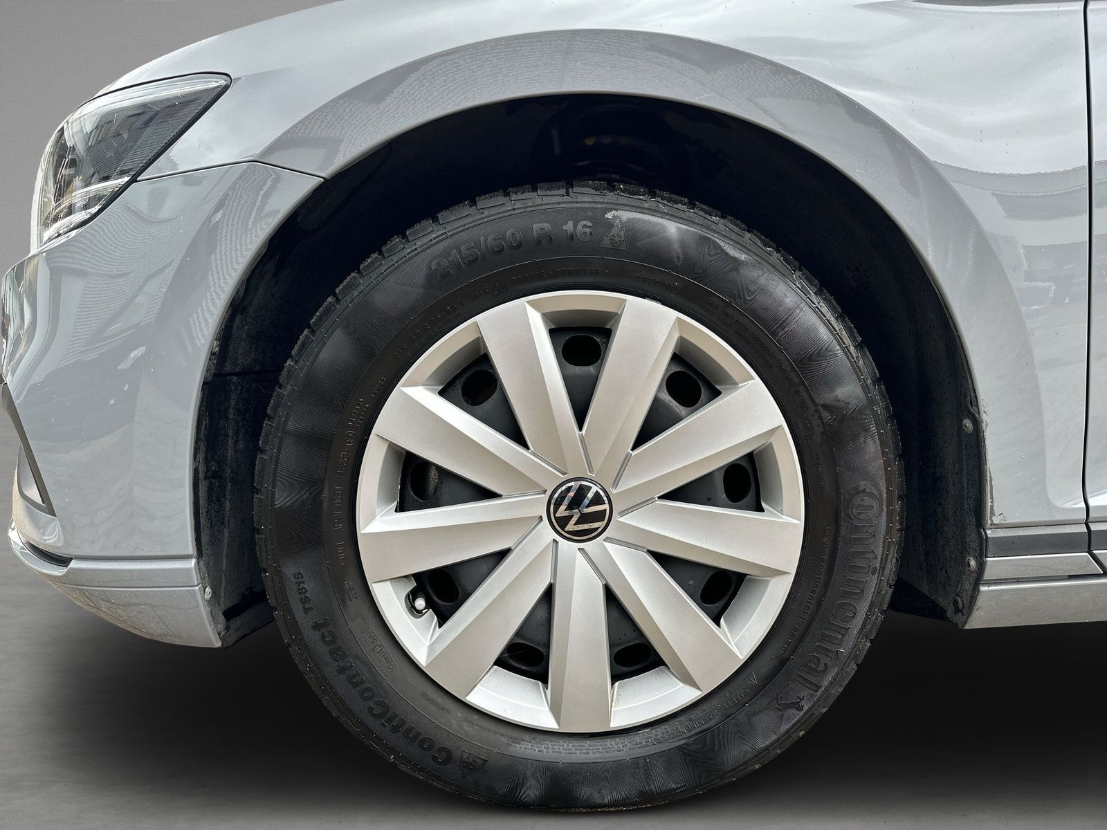 Volkswagen - Passat Variant_7