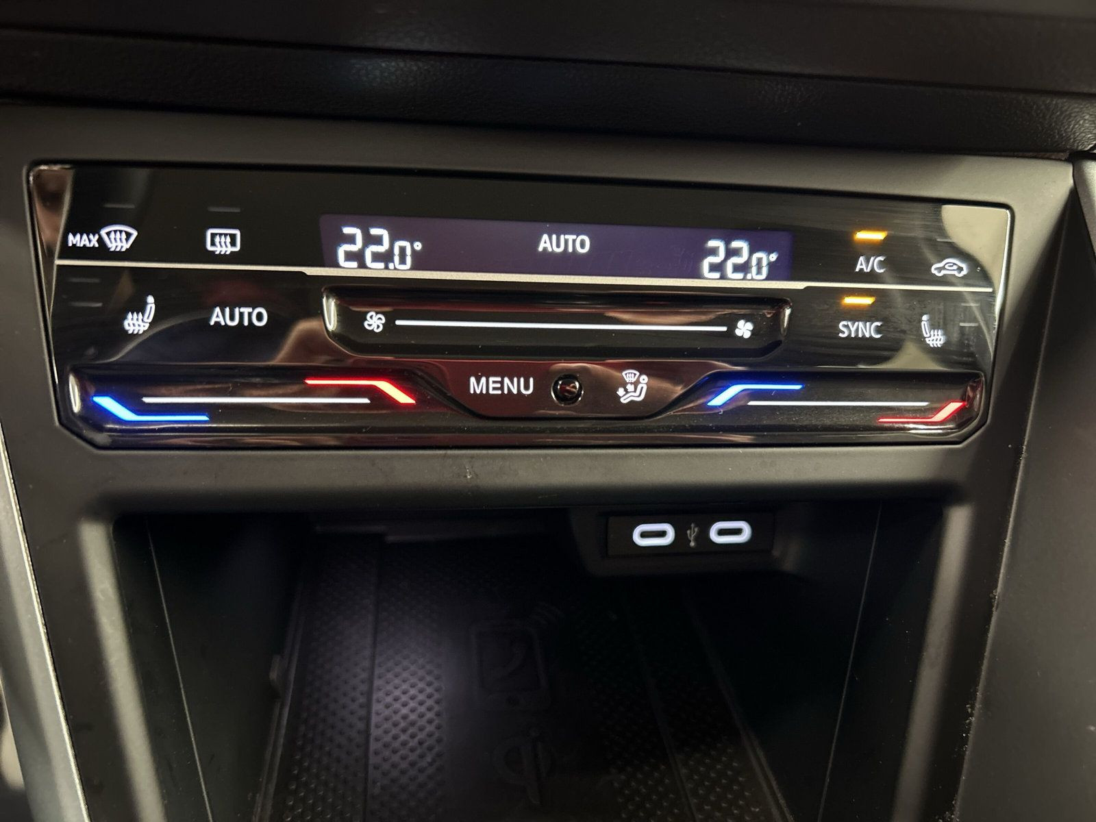Volkswagen - Polo_19