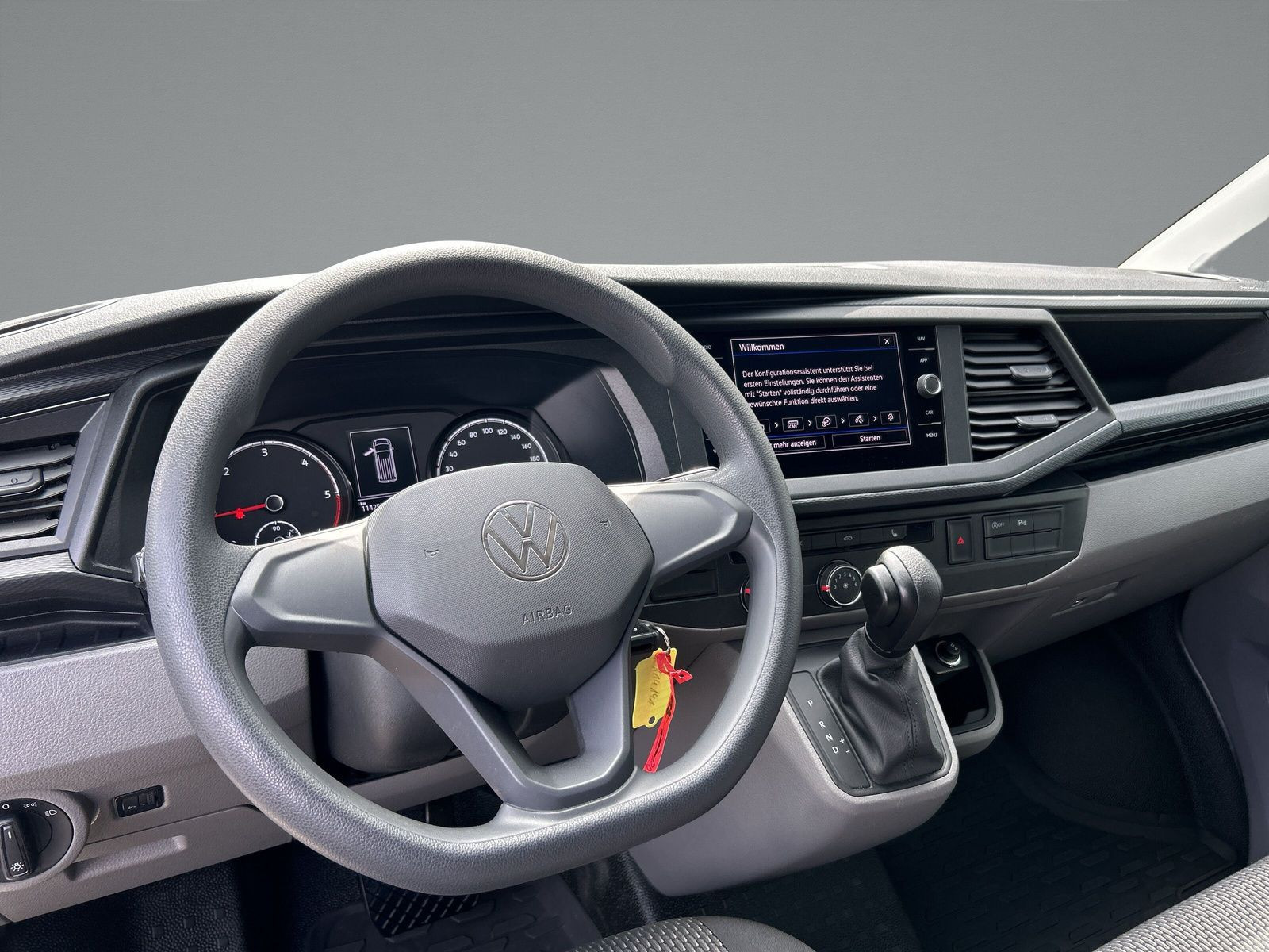 Volkswagen - T6.1 Transporter_8