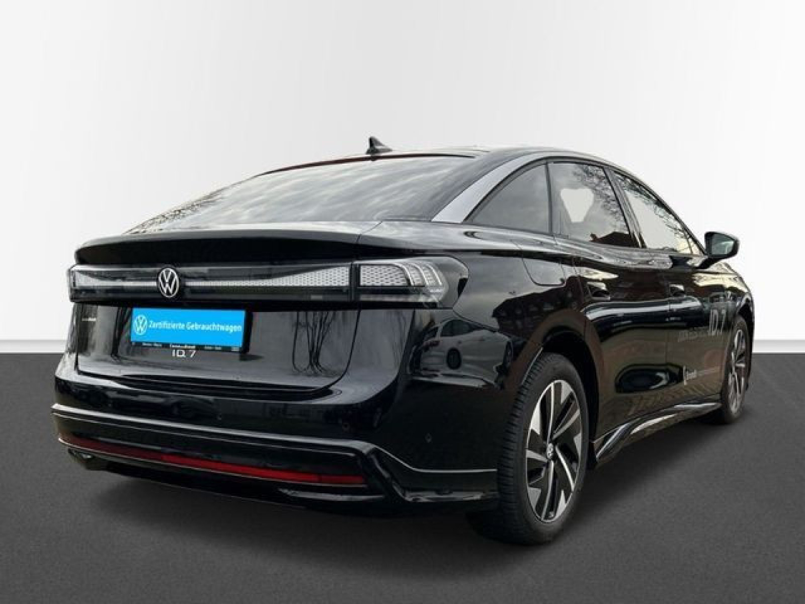 Volkswagen - ID.7_3
