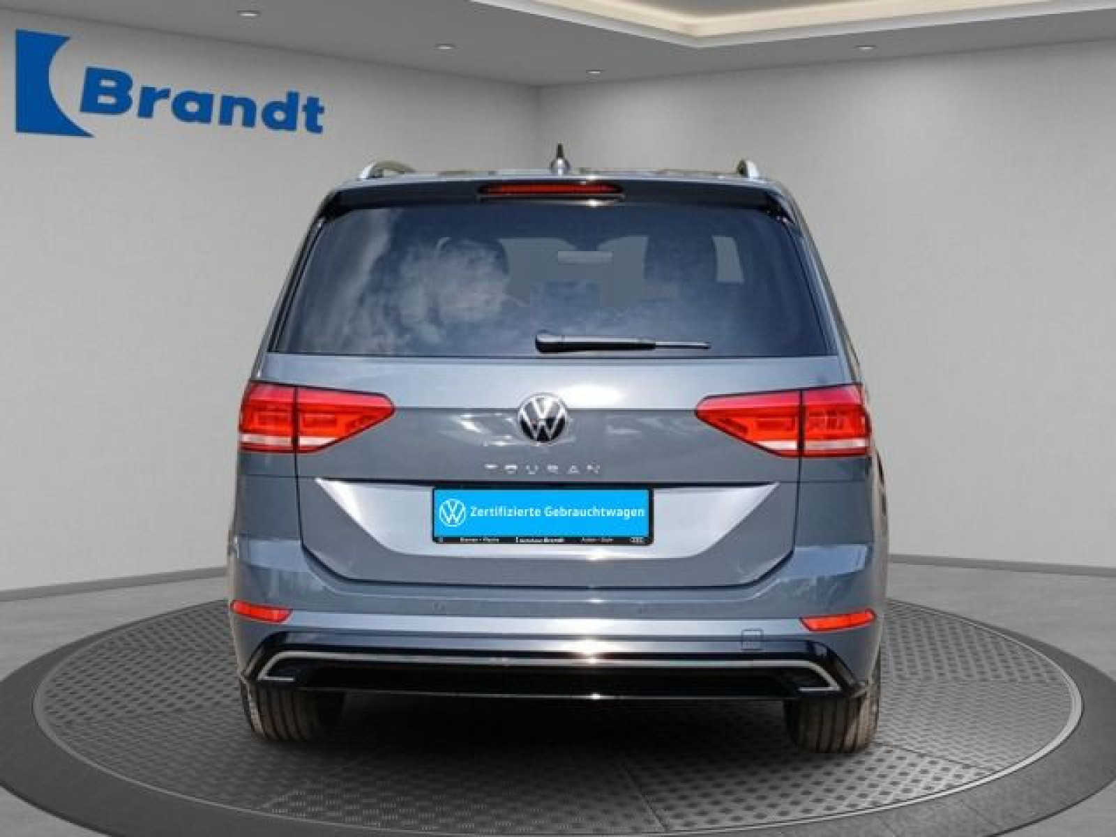 Volkswagen - Touran_6