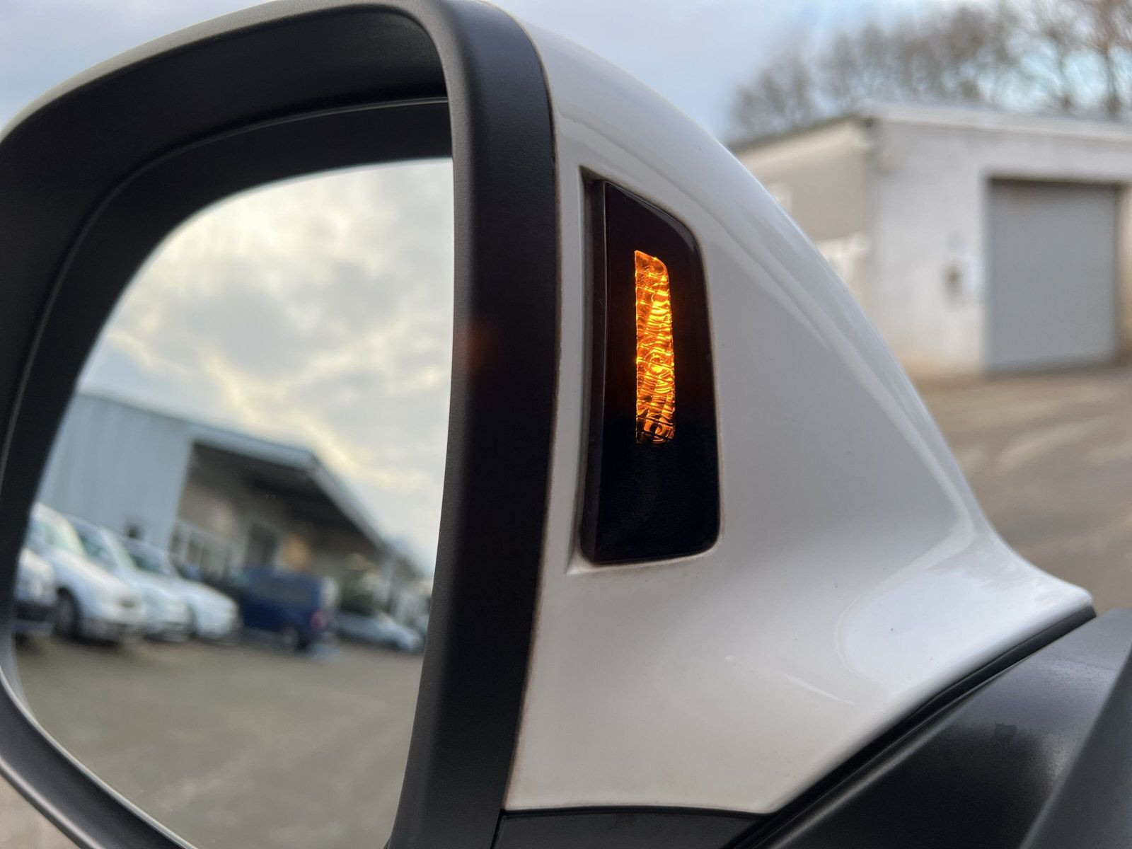 Volkswagen - T6 Multivan_36