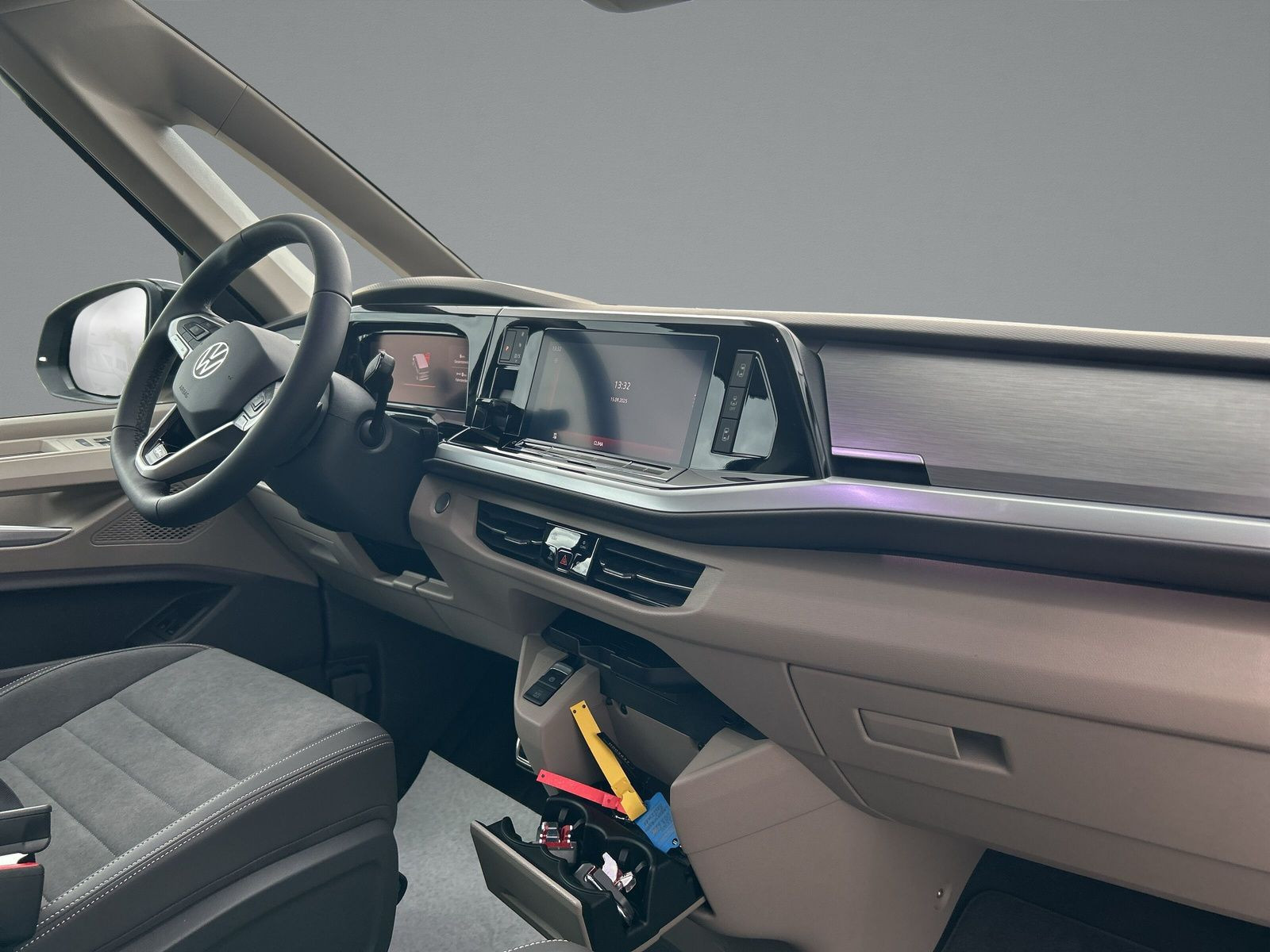 Volkswagen - Multivan_14