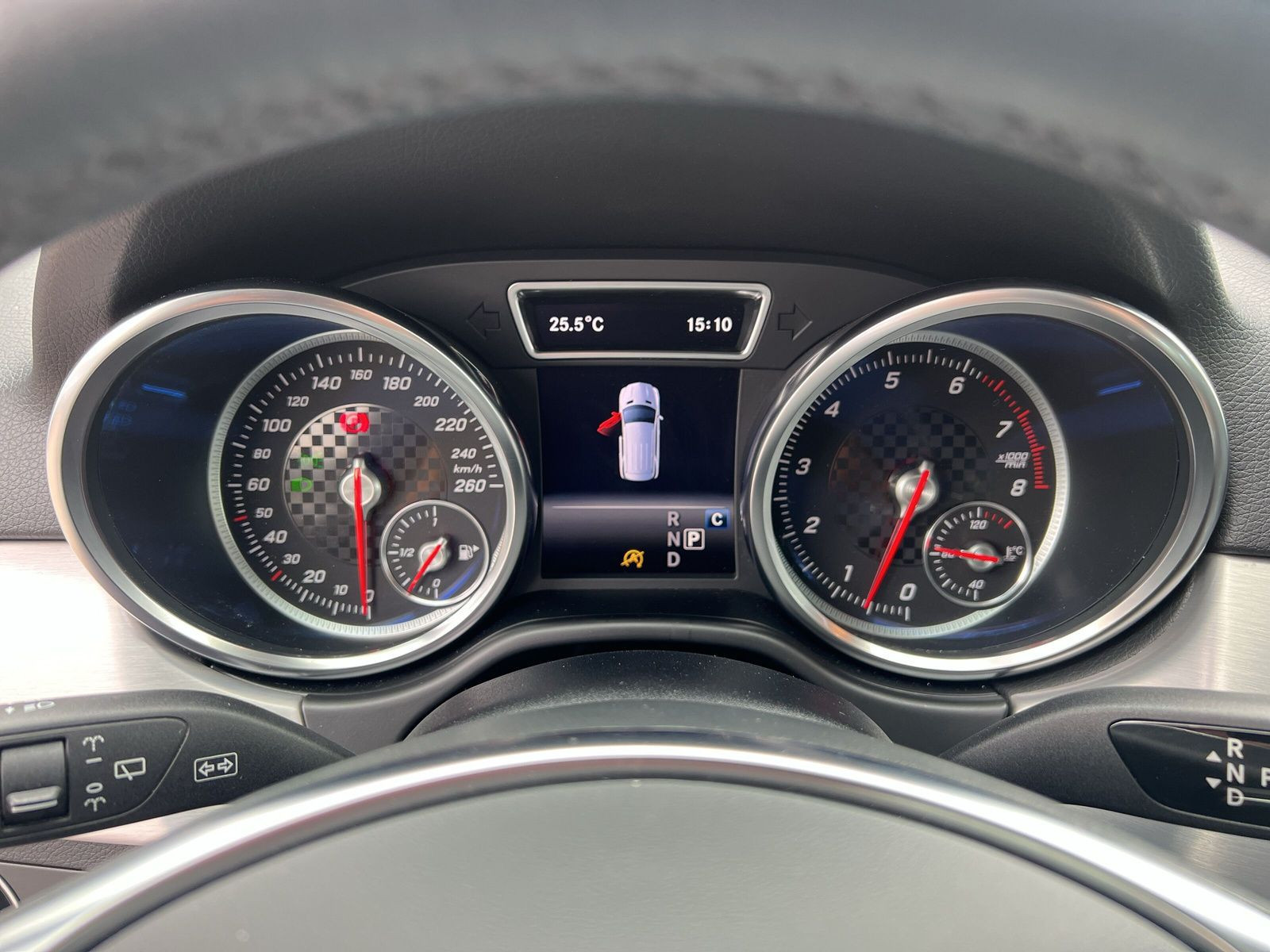 Mercedes-Benz - GLE 400_20