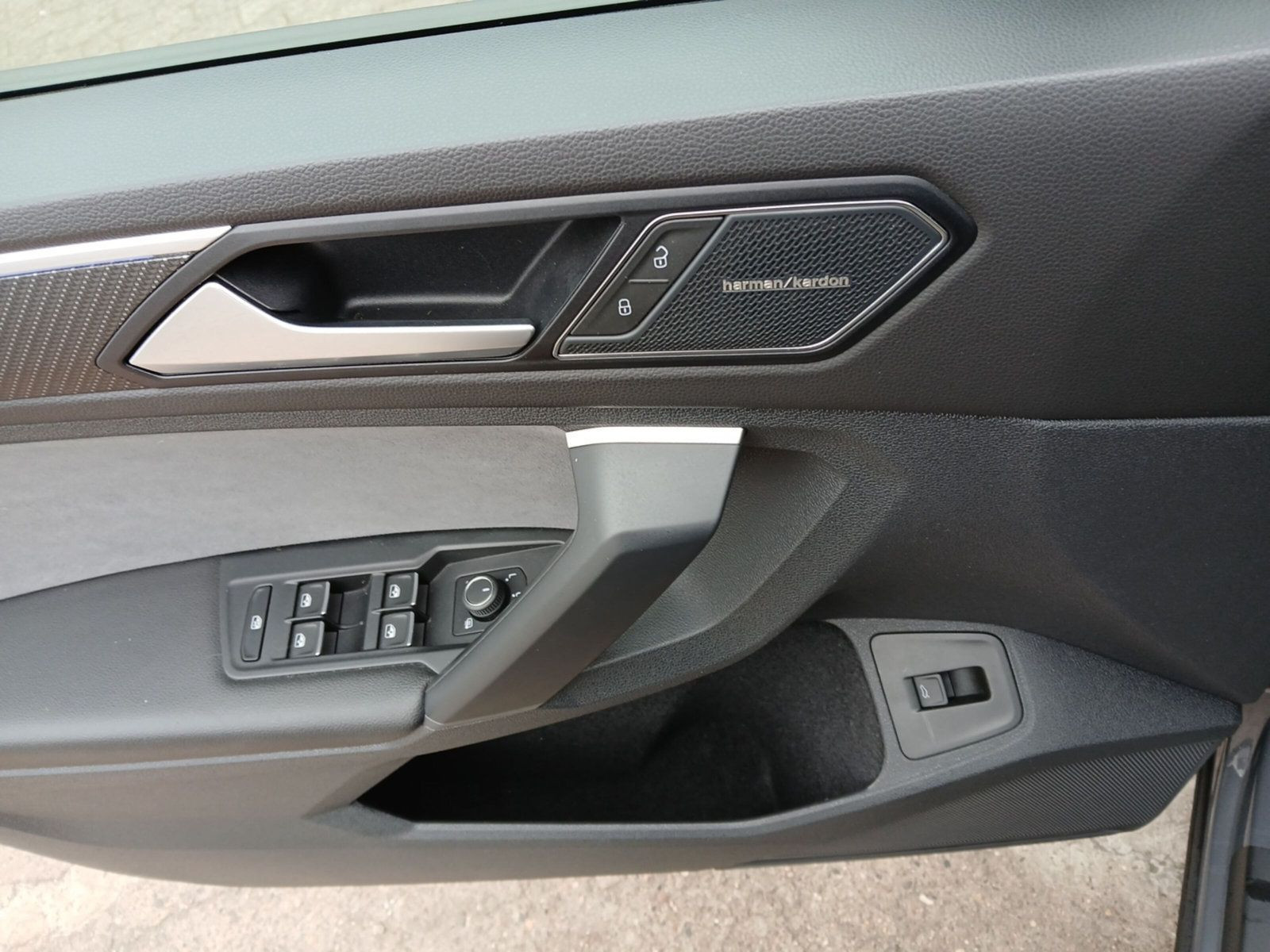 Volkswagen - Tiguan_21