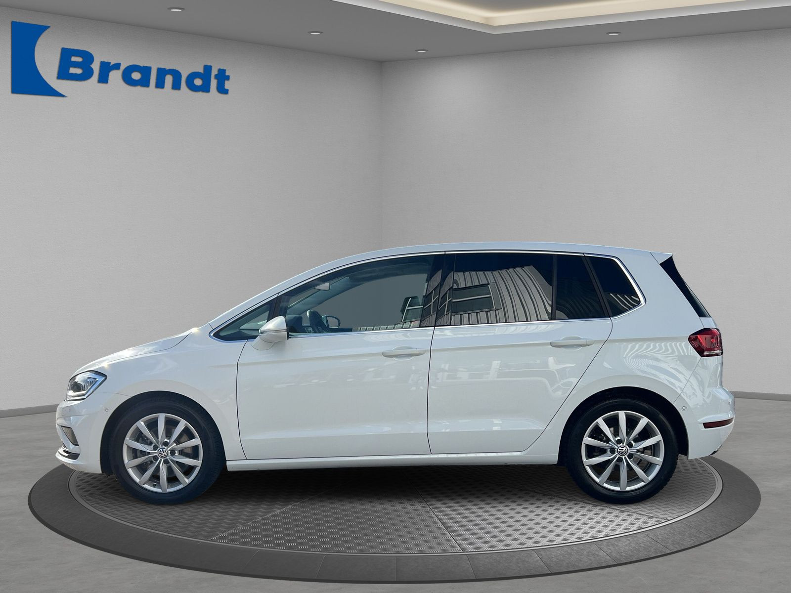 Volkswagen - Golf Sportsvan_3 Volkswagen - Golf Sportsvan_3