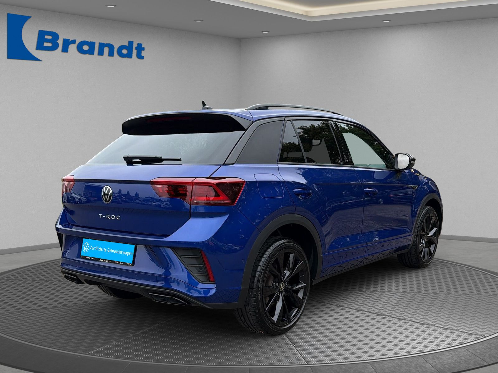 Volkswagen - T-Roc_4