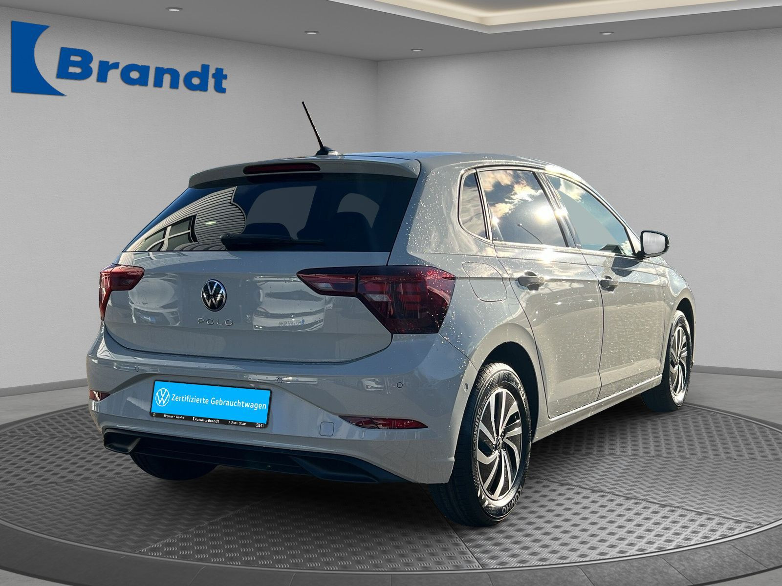 Volkswagen - Polo_3