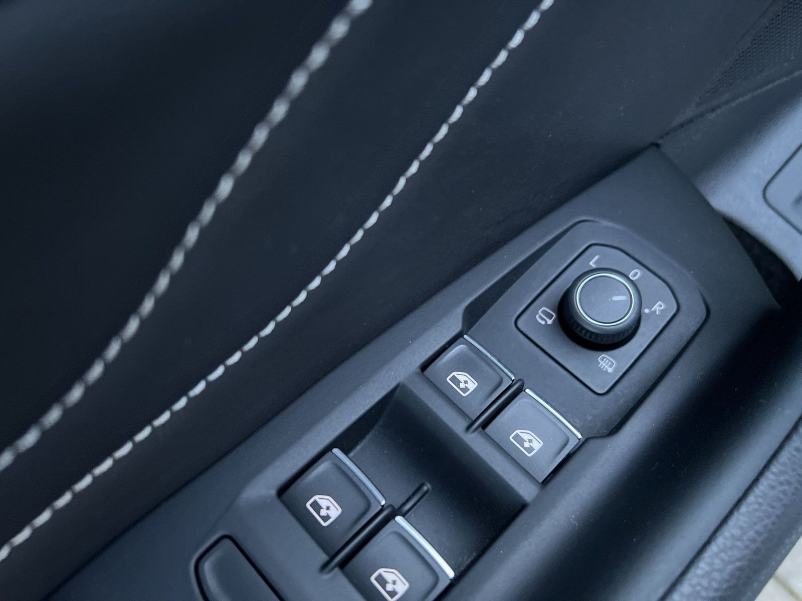 Volkswagen - Arteon Shooting Brake_26