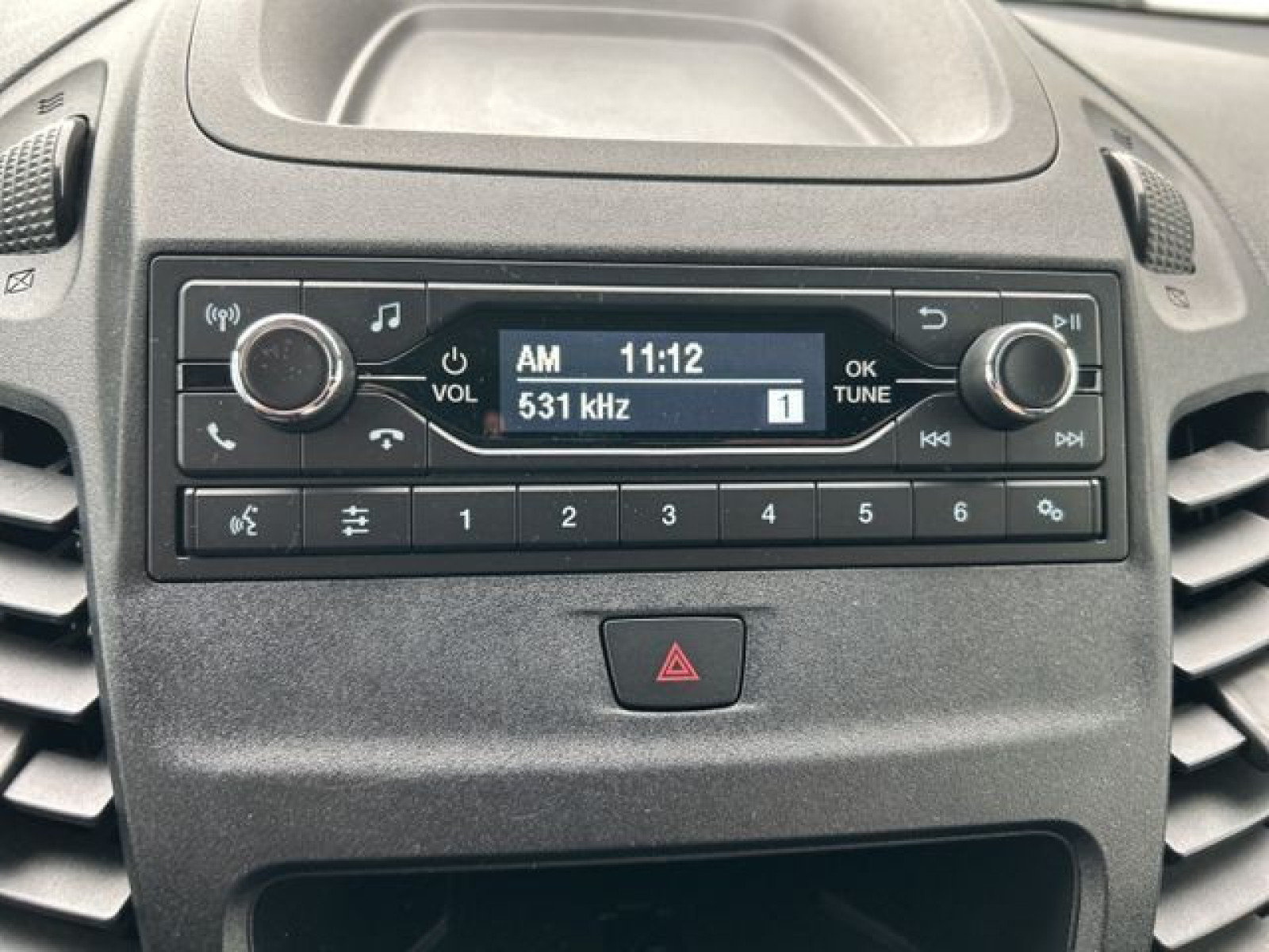 Ford - Transit Connect_16