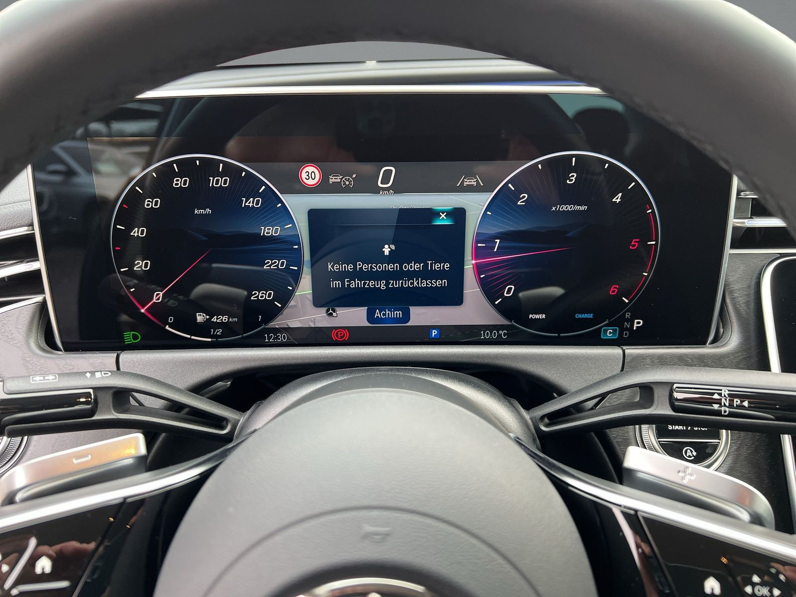 Mercedes-Benz - E 220_20