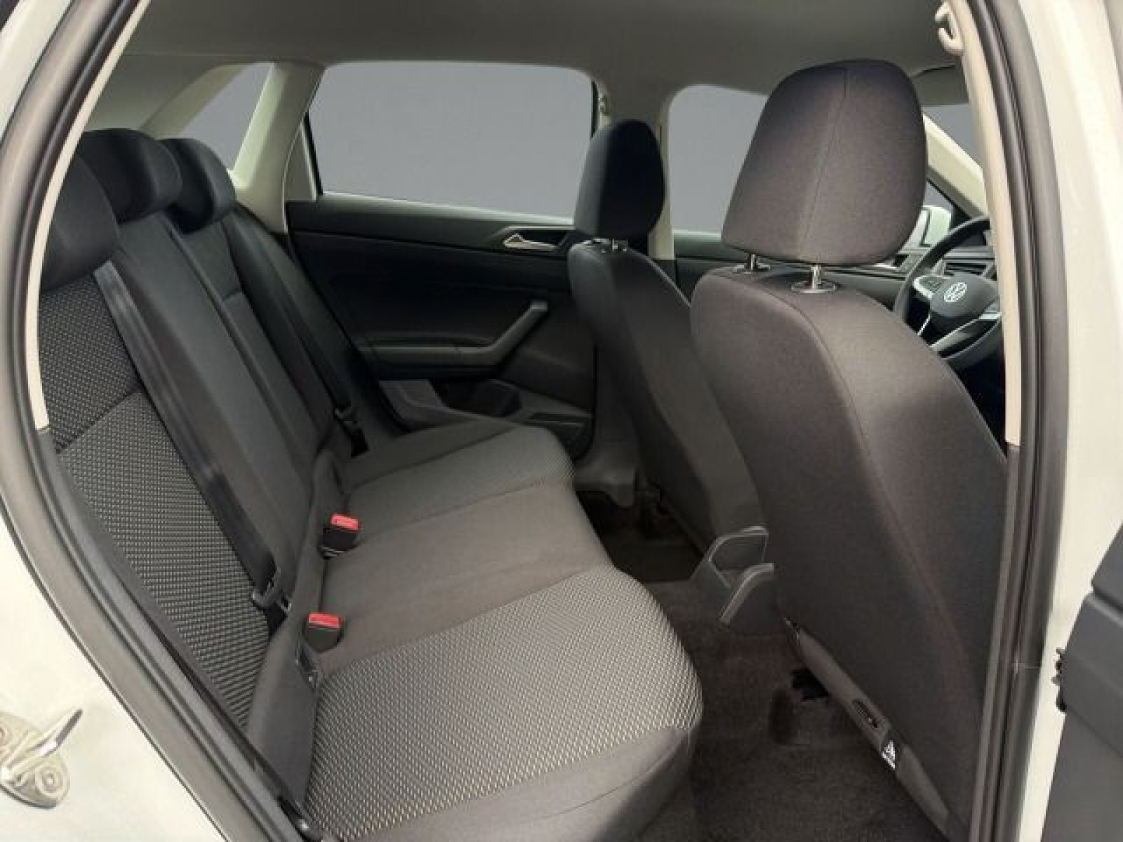 Volkswagen - Polo_14