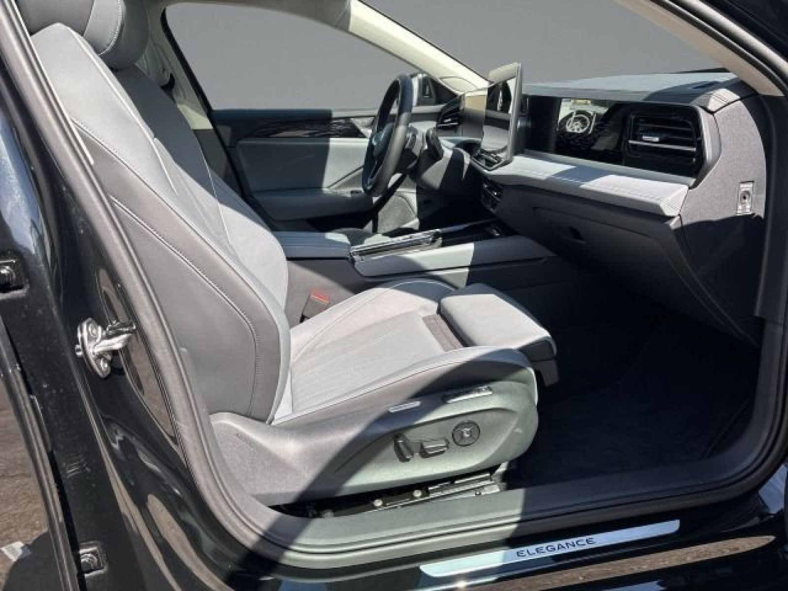 Volkswagen - Passat Variant_13