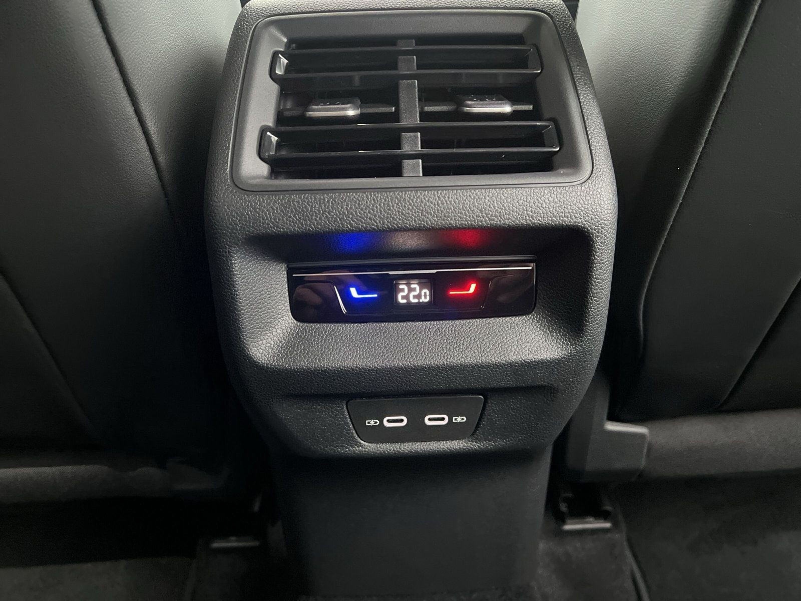 Volkswagen - Tayron_26