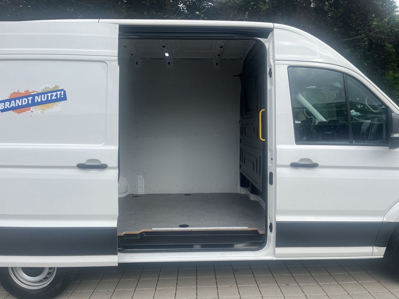 Volkswagen - Crafter_12