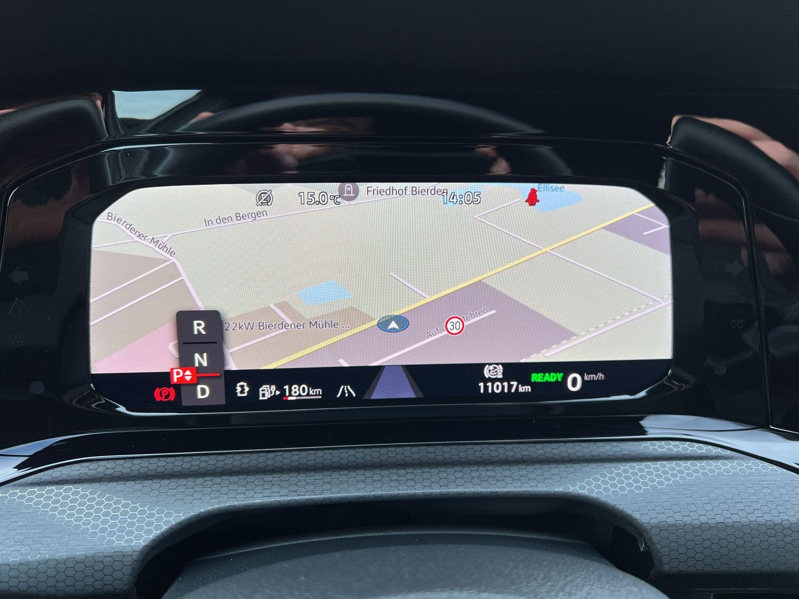 Volkswagen - Golf_33