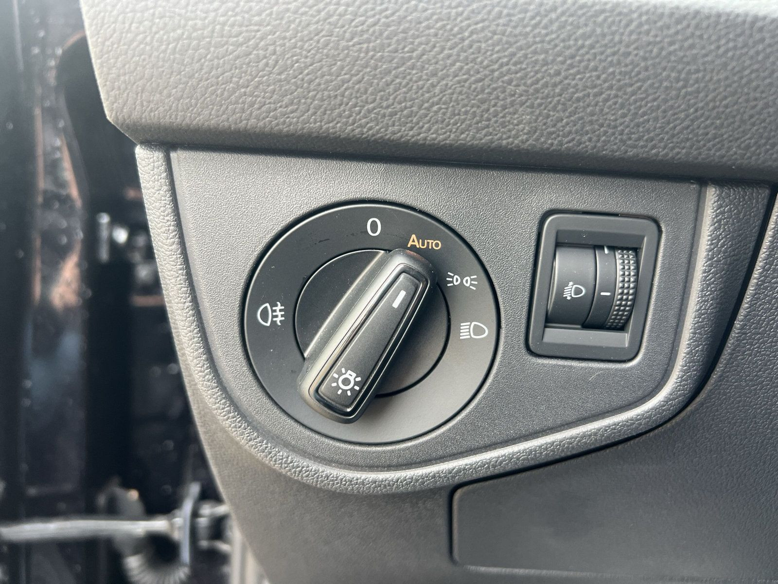 Volkswagen - Polo_22