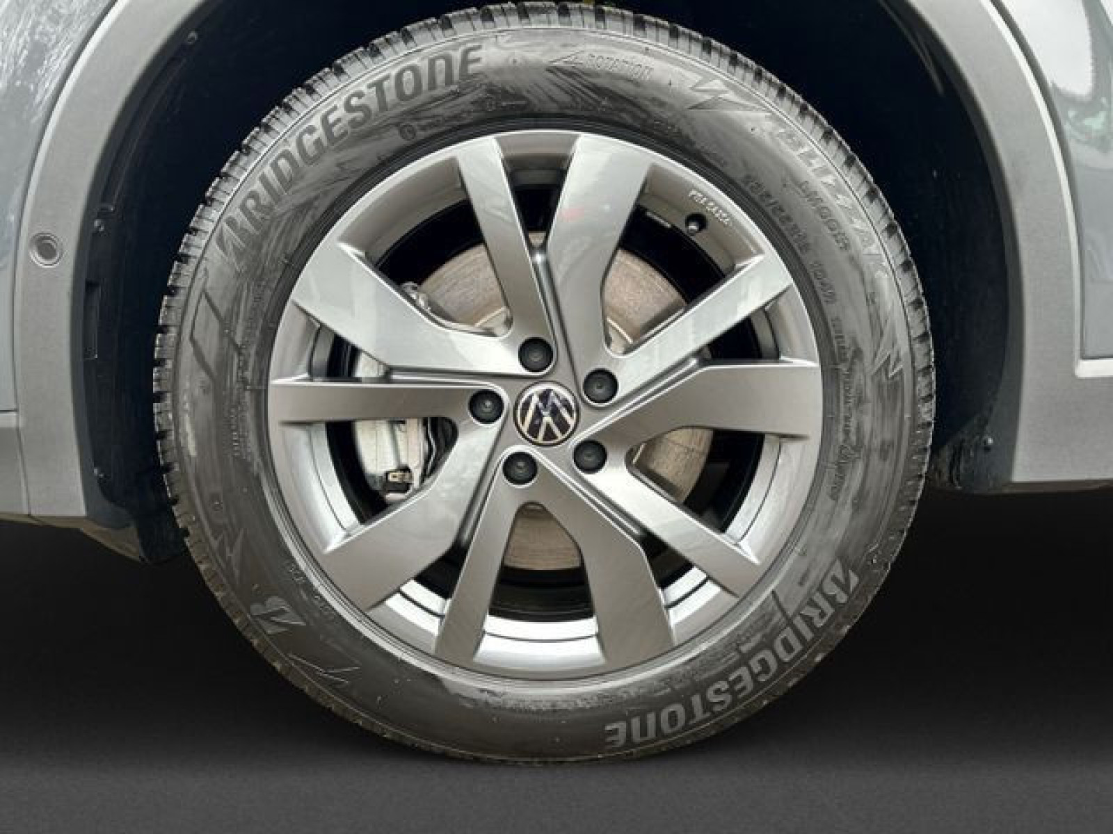 Volkswagen - Tiguan_7