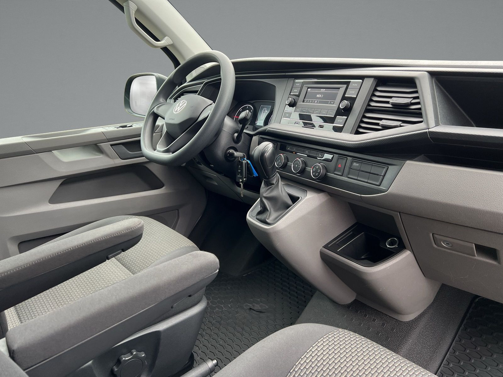 Volkswagen - T6.1 Transporter_14