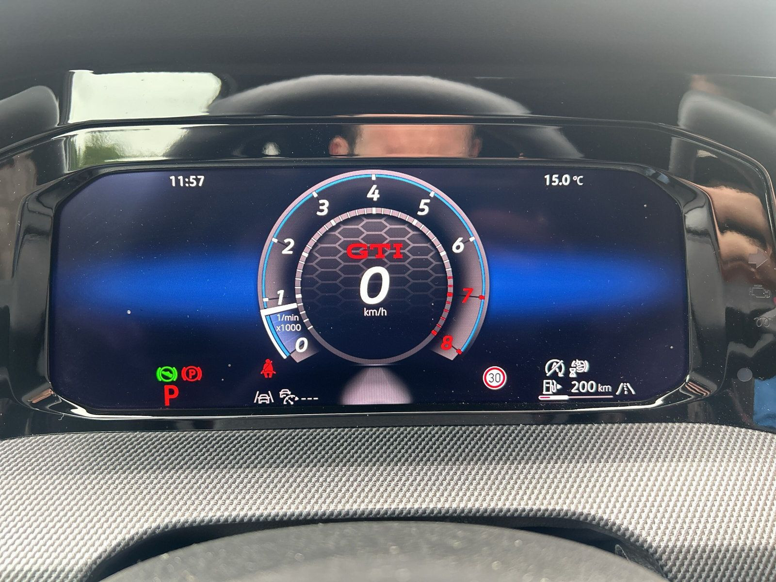 Volkswagen - Golf GTI_22