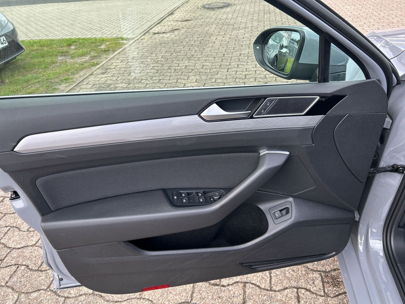 Volkswagen - Passat Variant_21