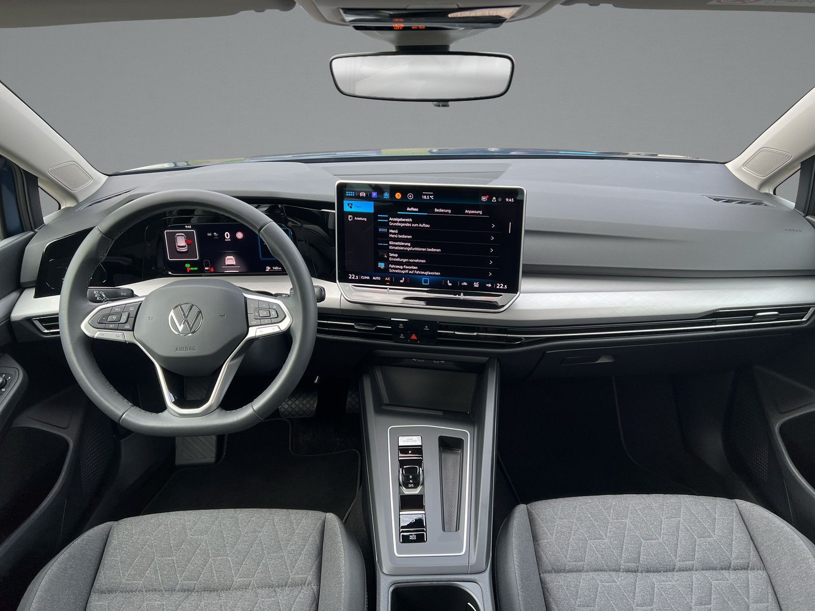 Volkswagen - Golf_11