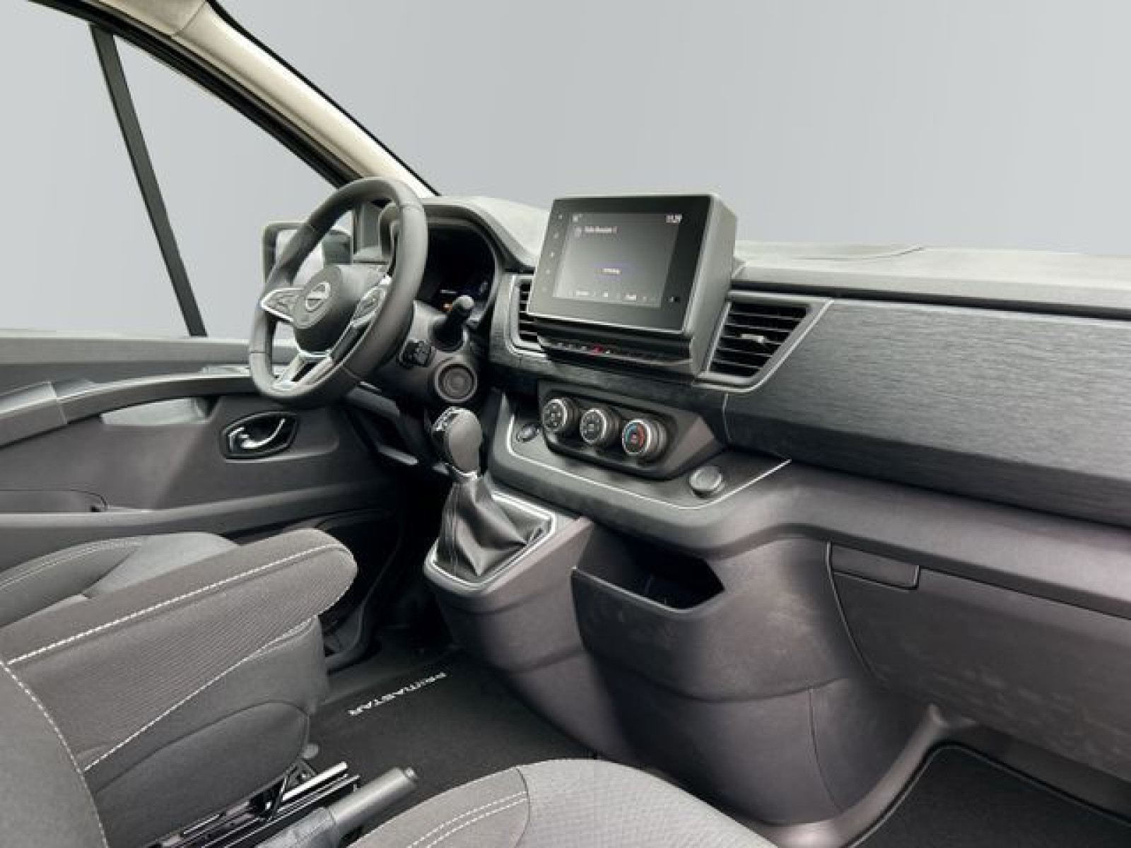 Nissan - Primastar_14