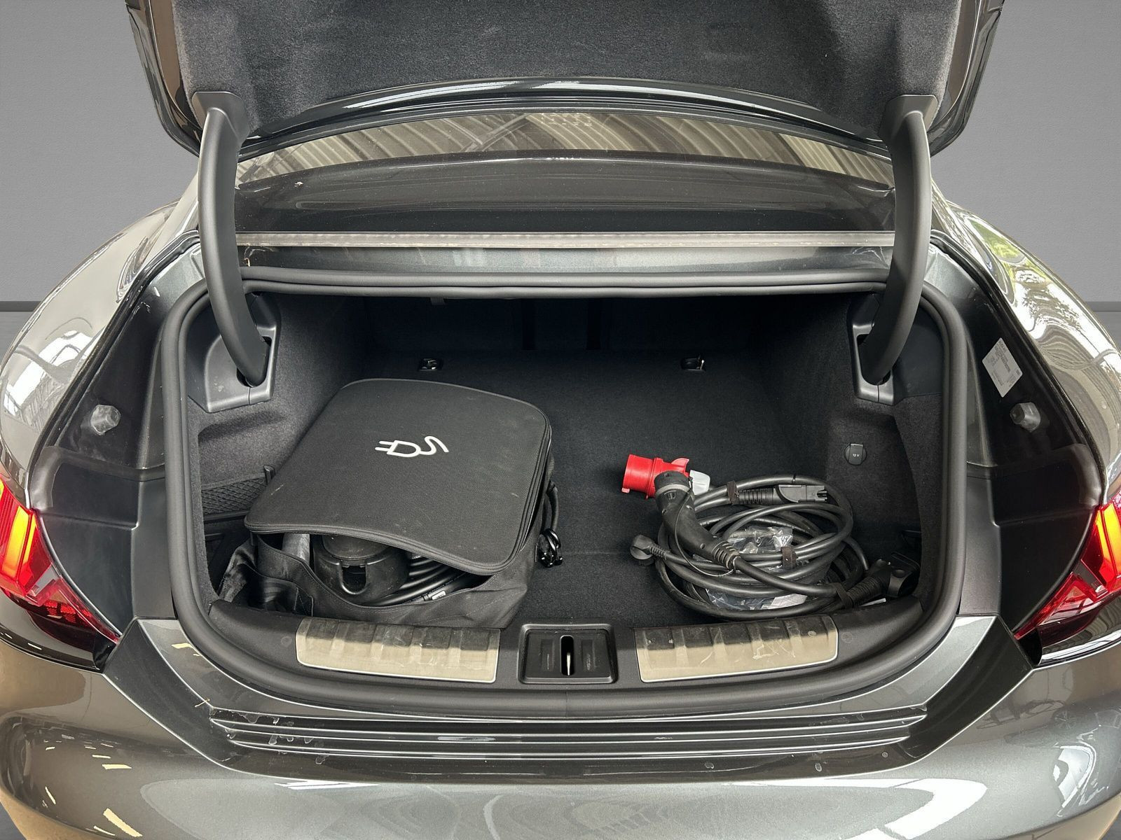 Audi - e-tron GT quattro_11