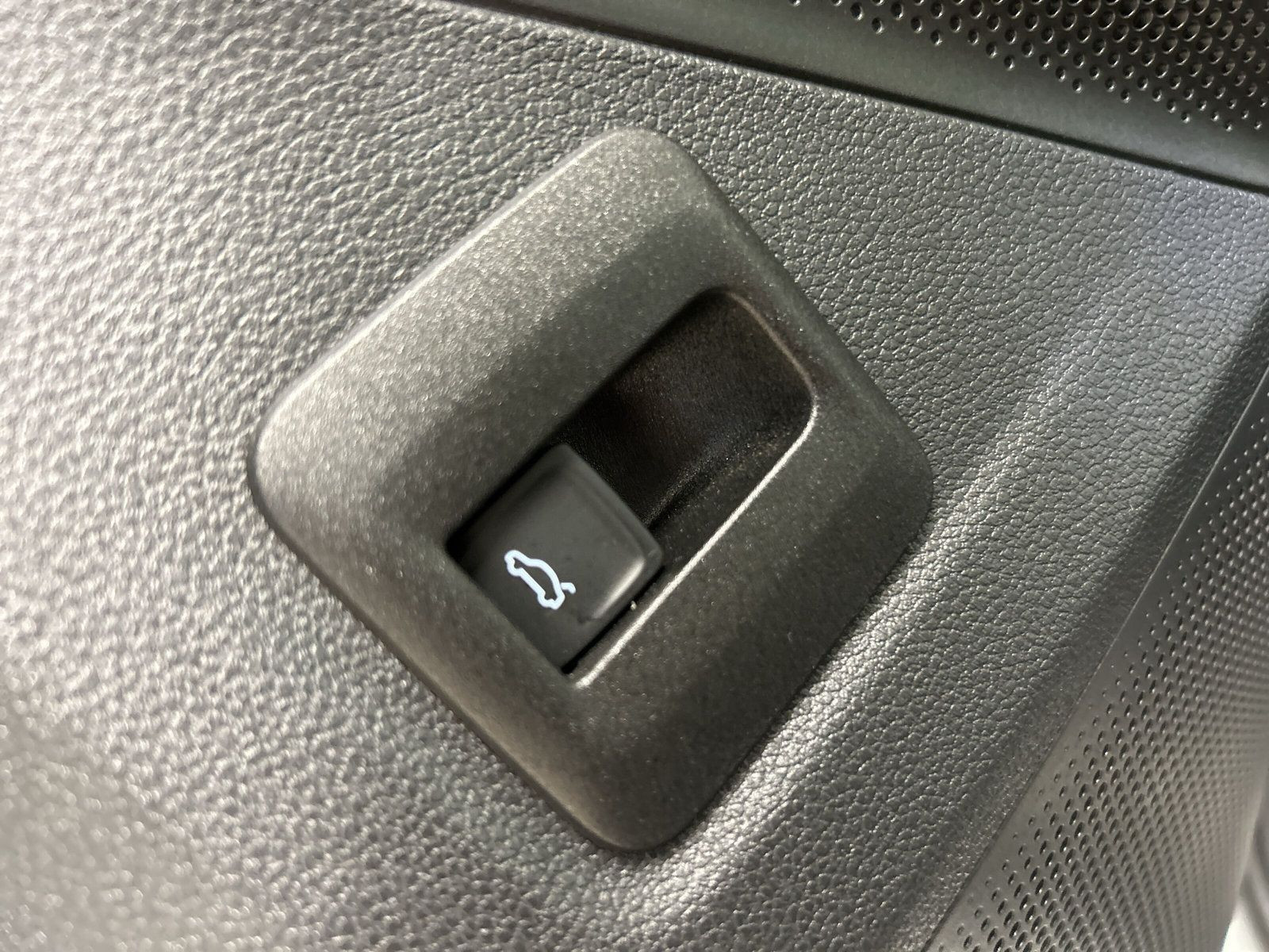 Volkswagen - Tiguan_25