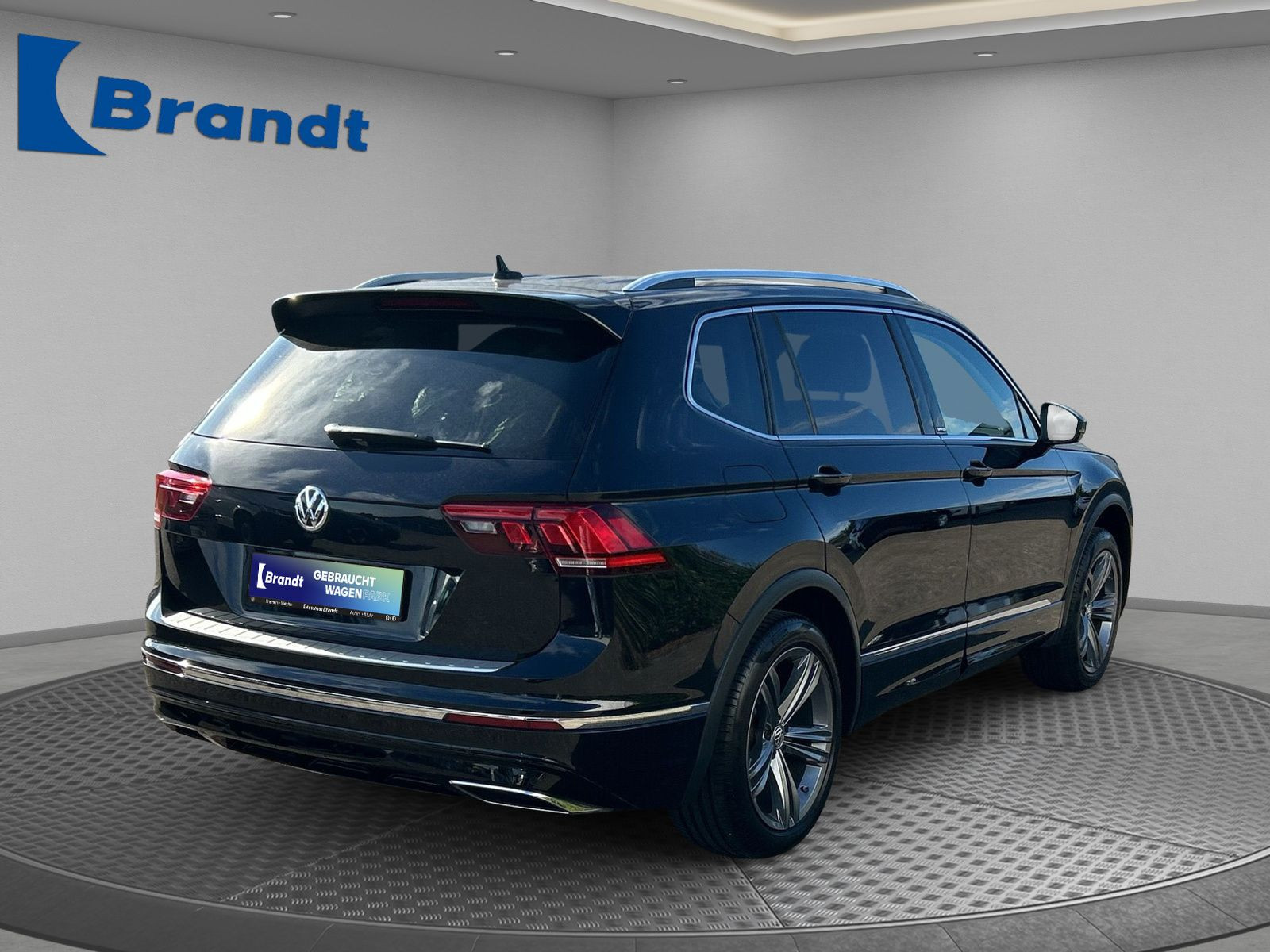 Volkswagen - Tiguan Allspace_4