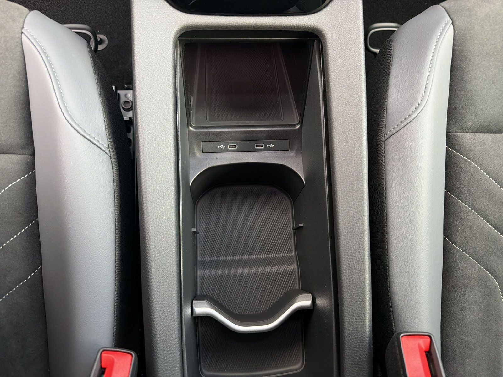 Volkswagen - ID.4_24